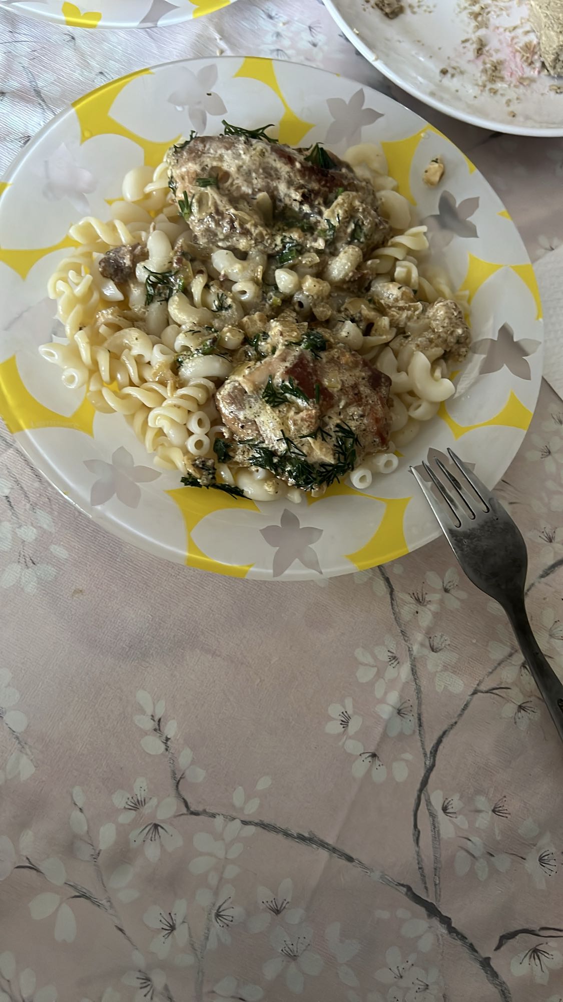 Макароны с курицей