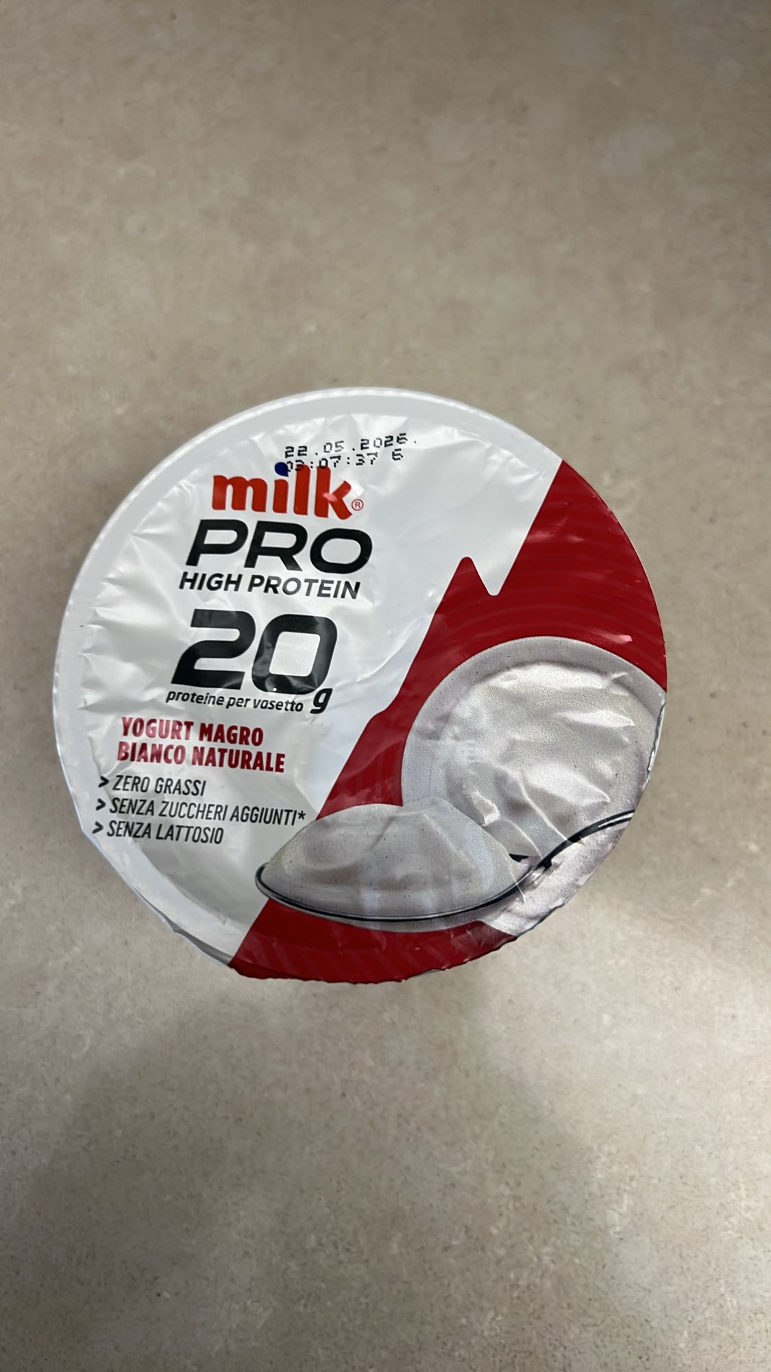 Yogurt proteico bianco