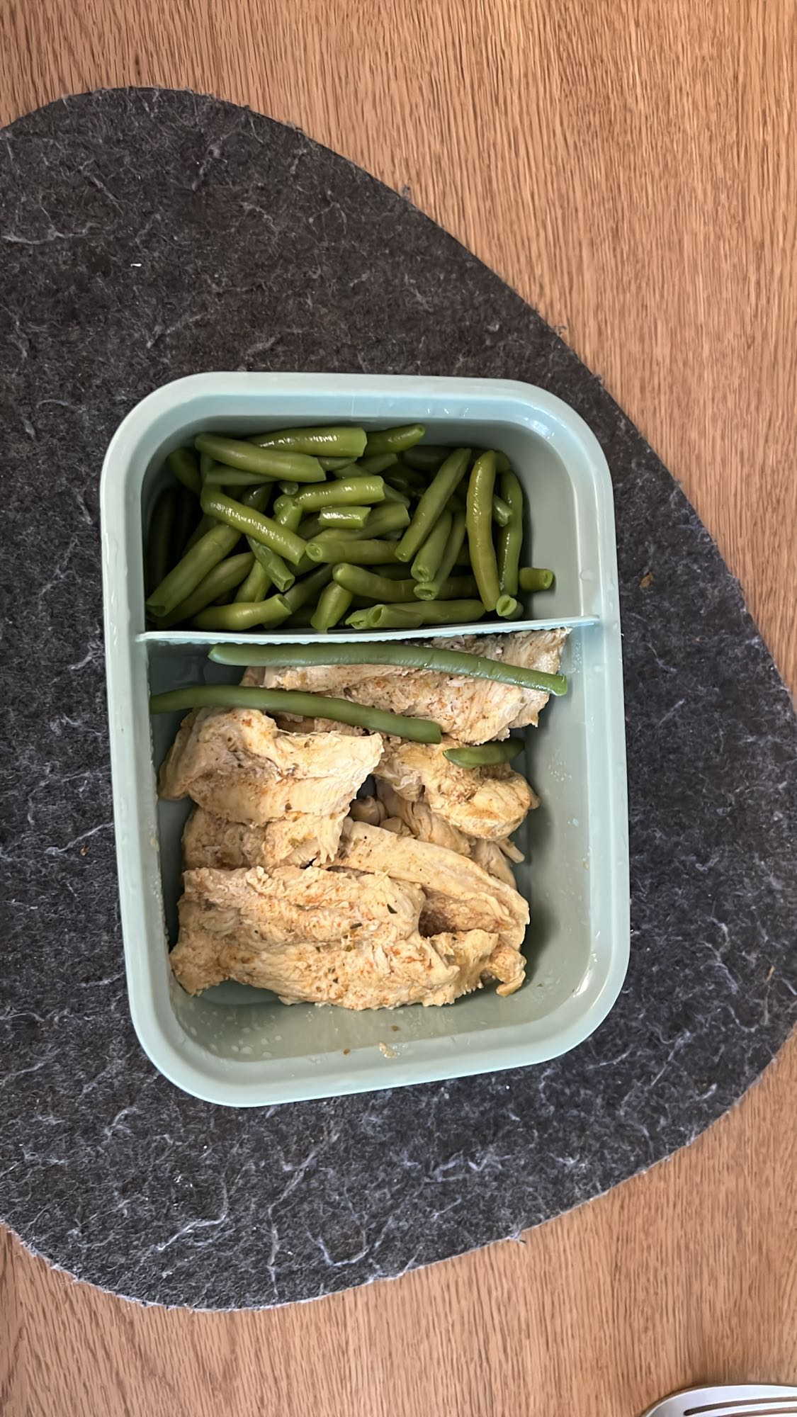 Pollo e fagiolini