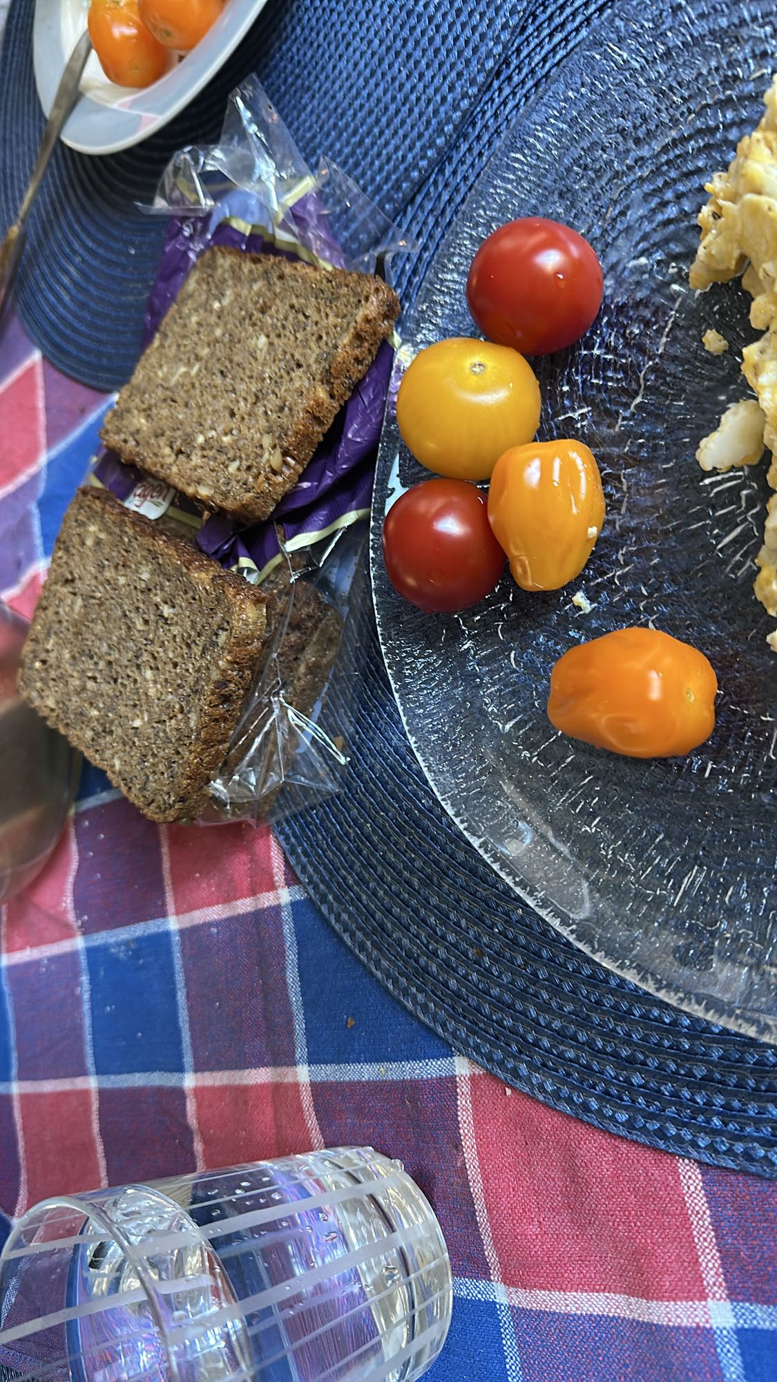 Äggröra med bröd