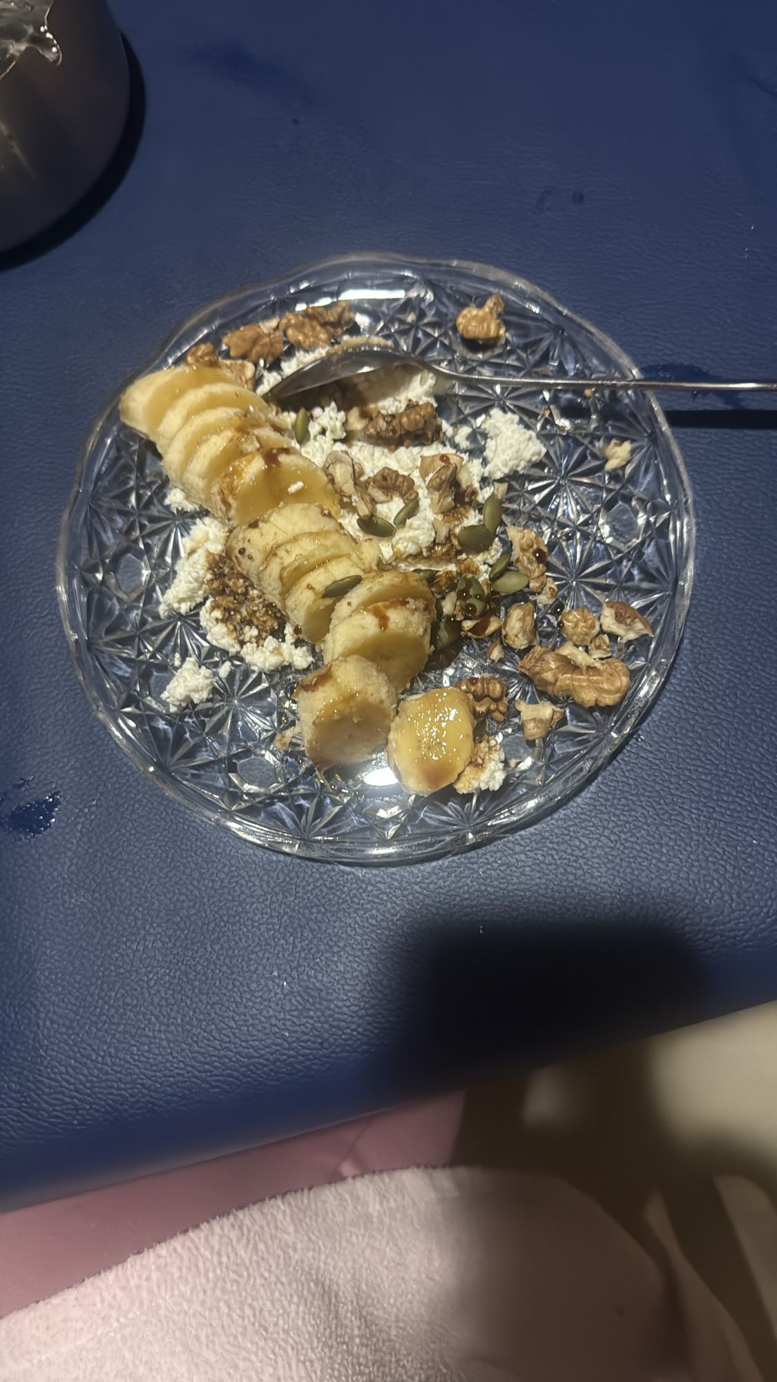 Banana Cottage Bowl