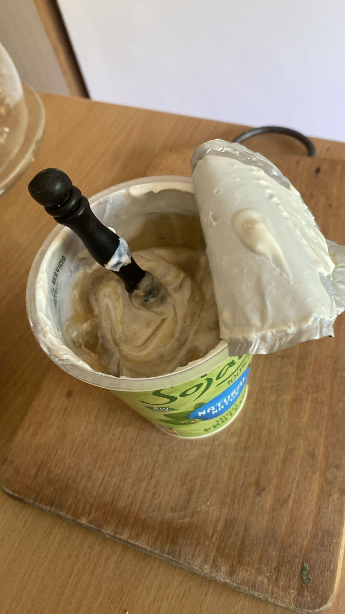 Jogurt naturalny z miodem
