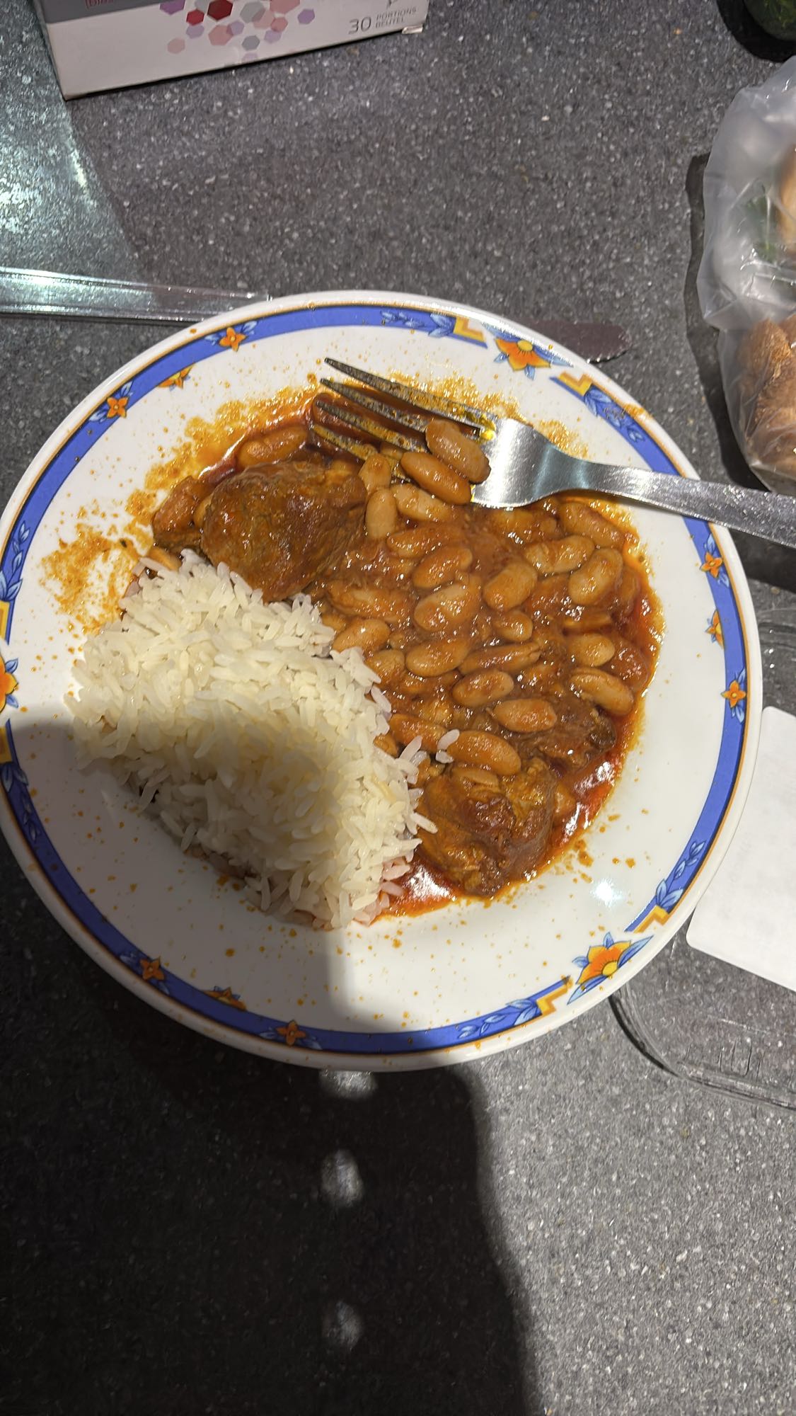 Riz haricots et viande