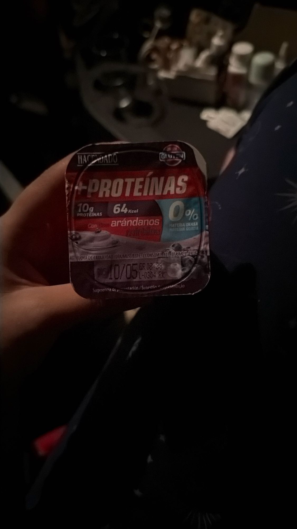 Iaurt proteic cu afine