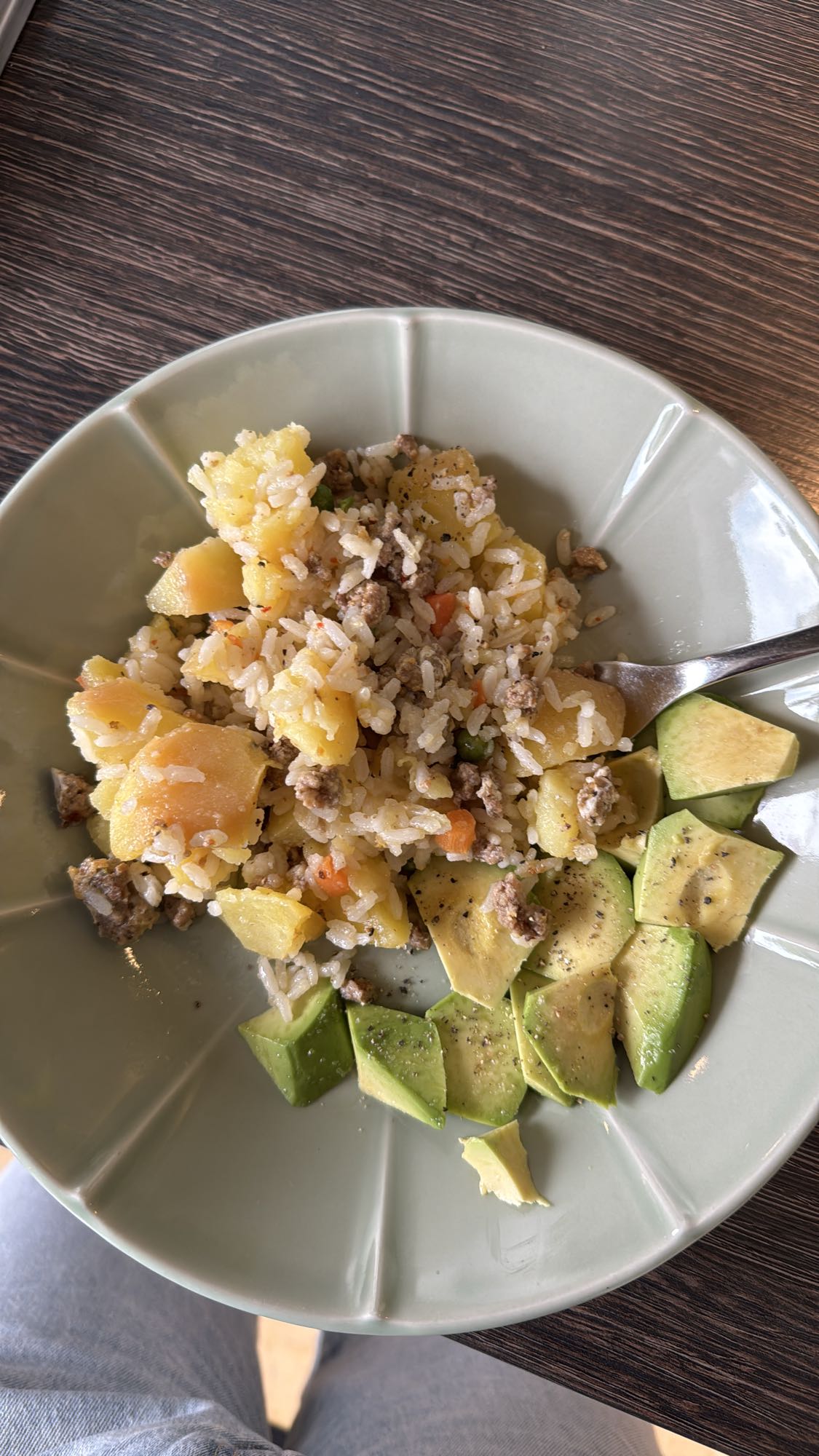 Rice Beef Avocado Bowl