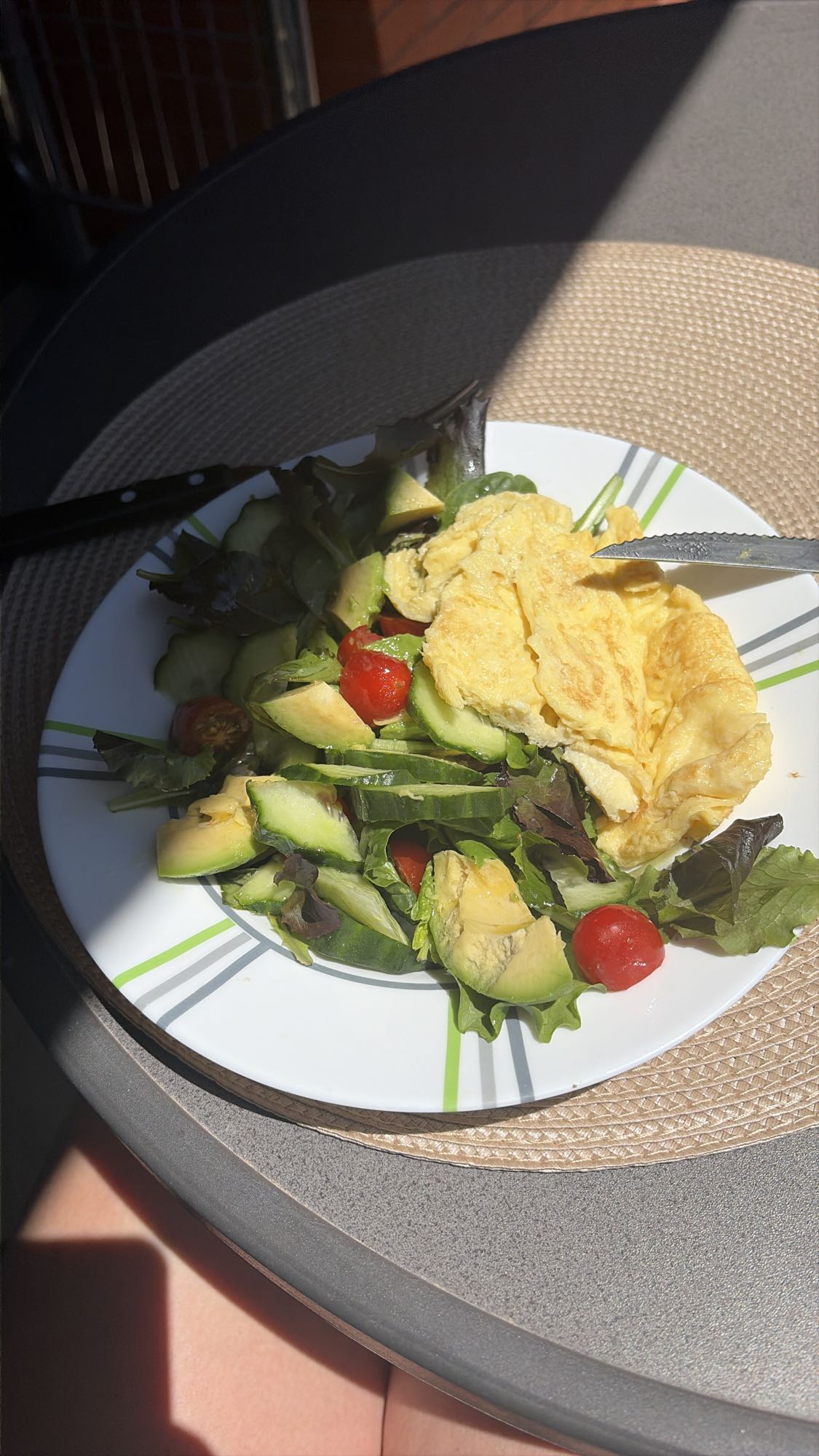 ensalada con tortilla