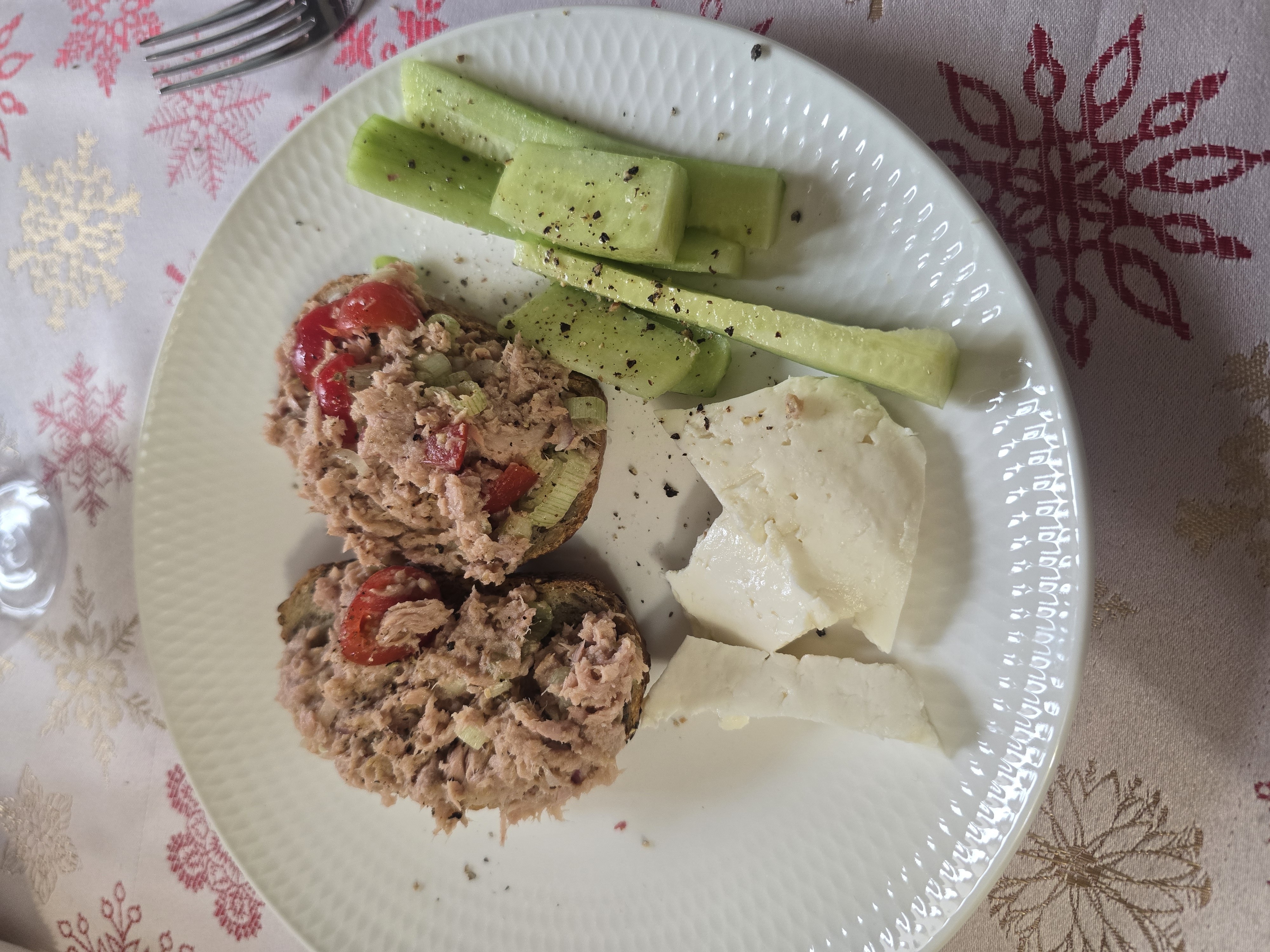 Tuna Toast with Cucumber