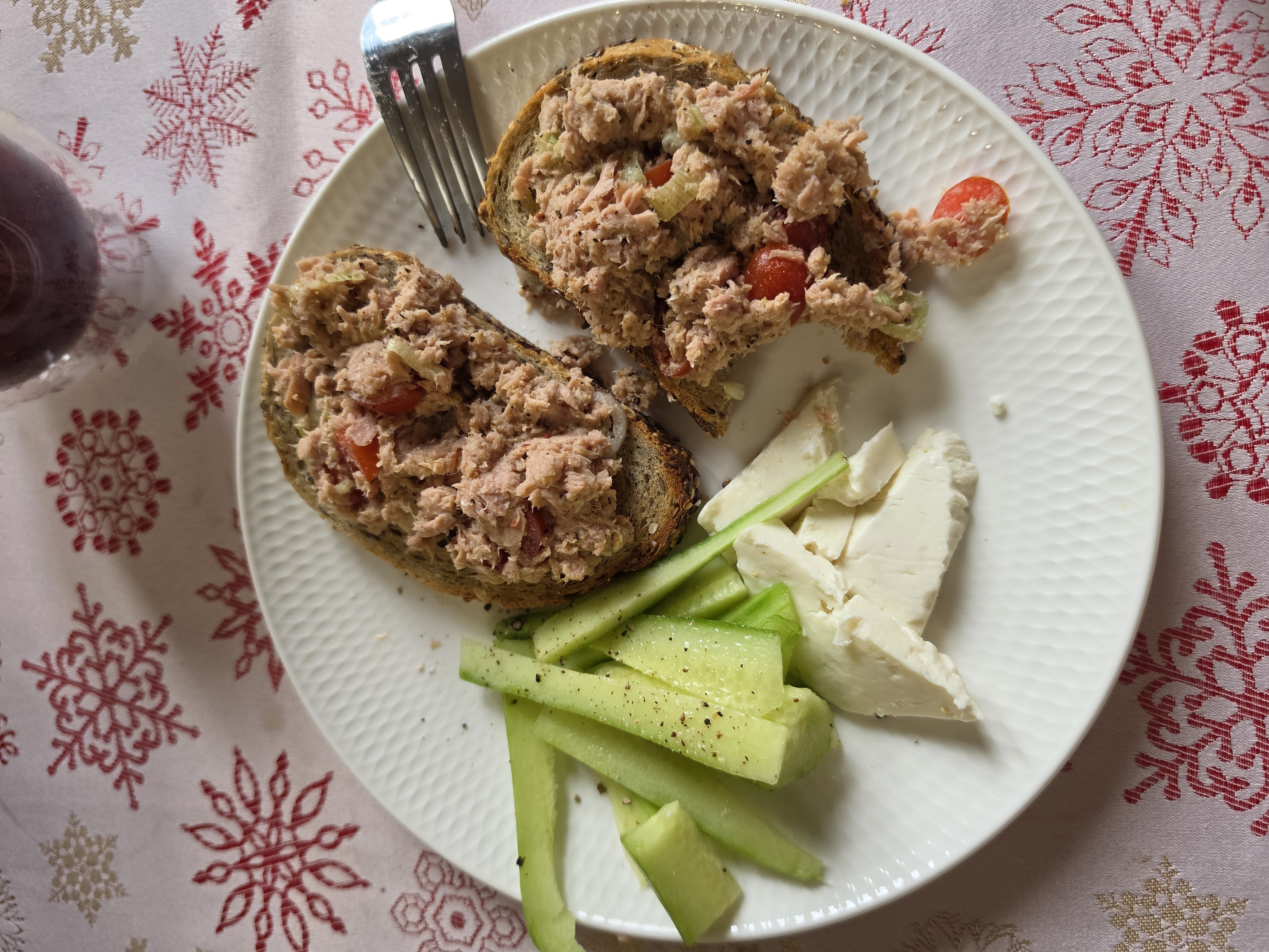 Tuna Toast Plate