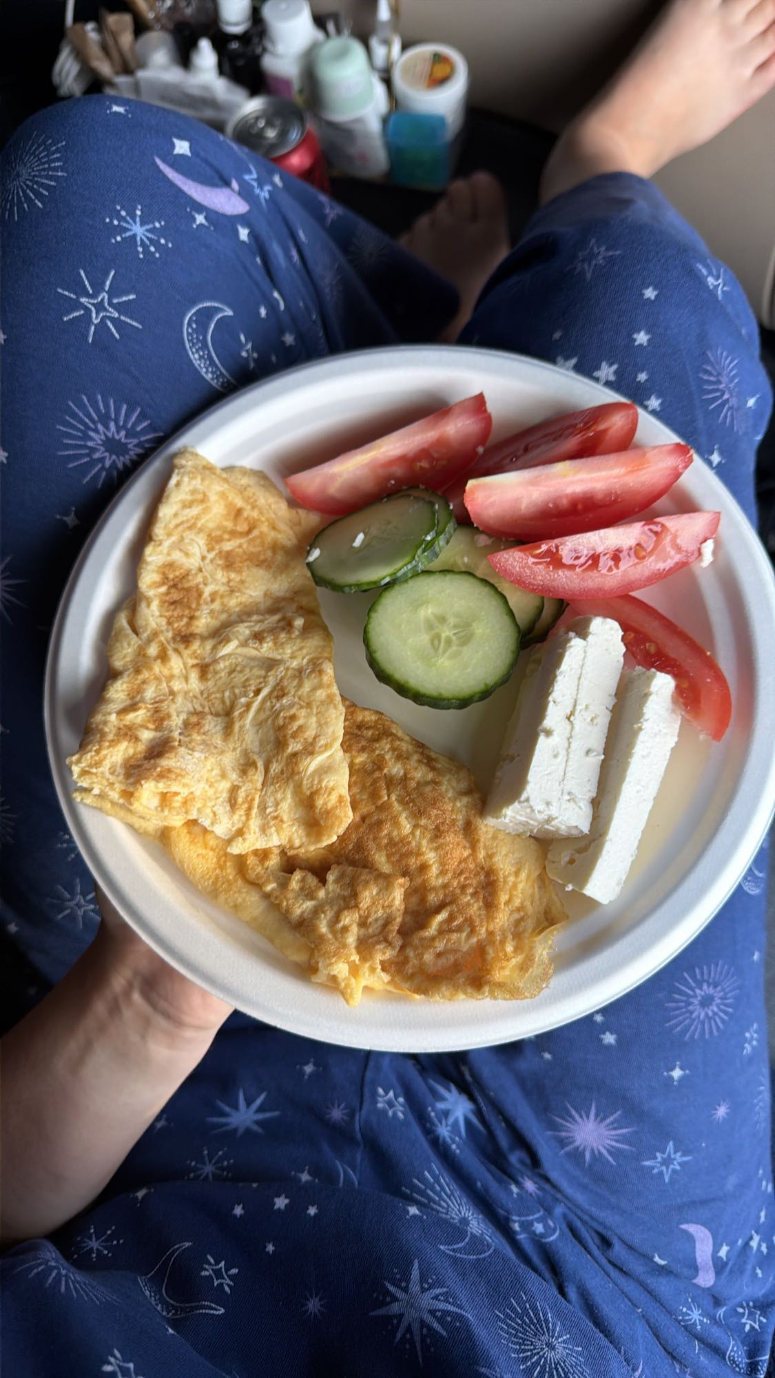 Omletă cu brânză și legume