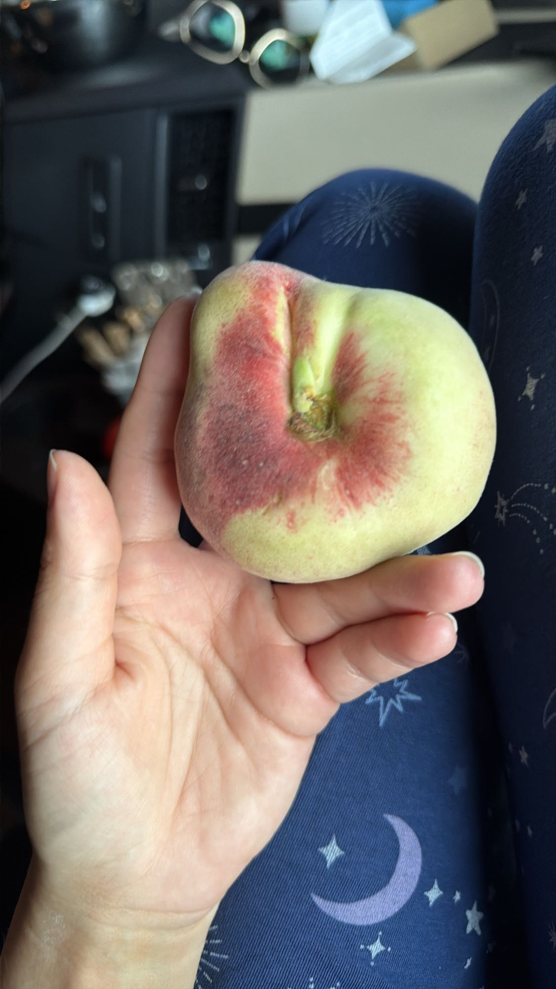 Piersică plată