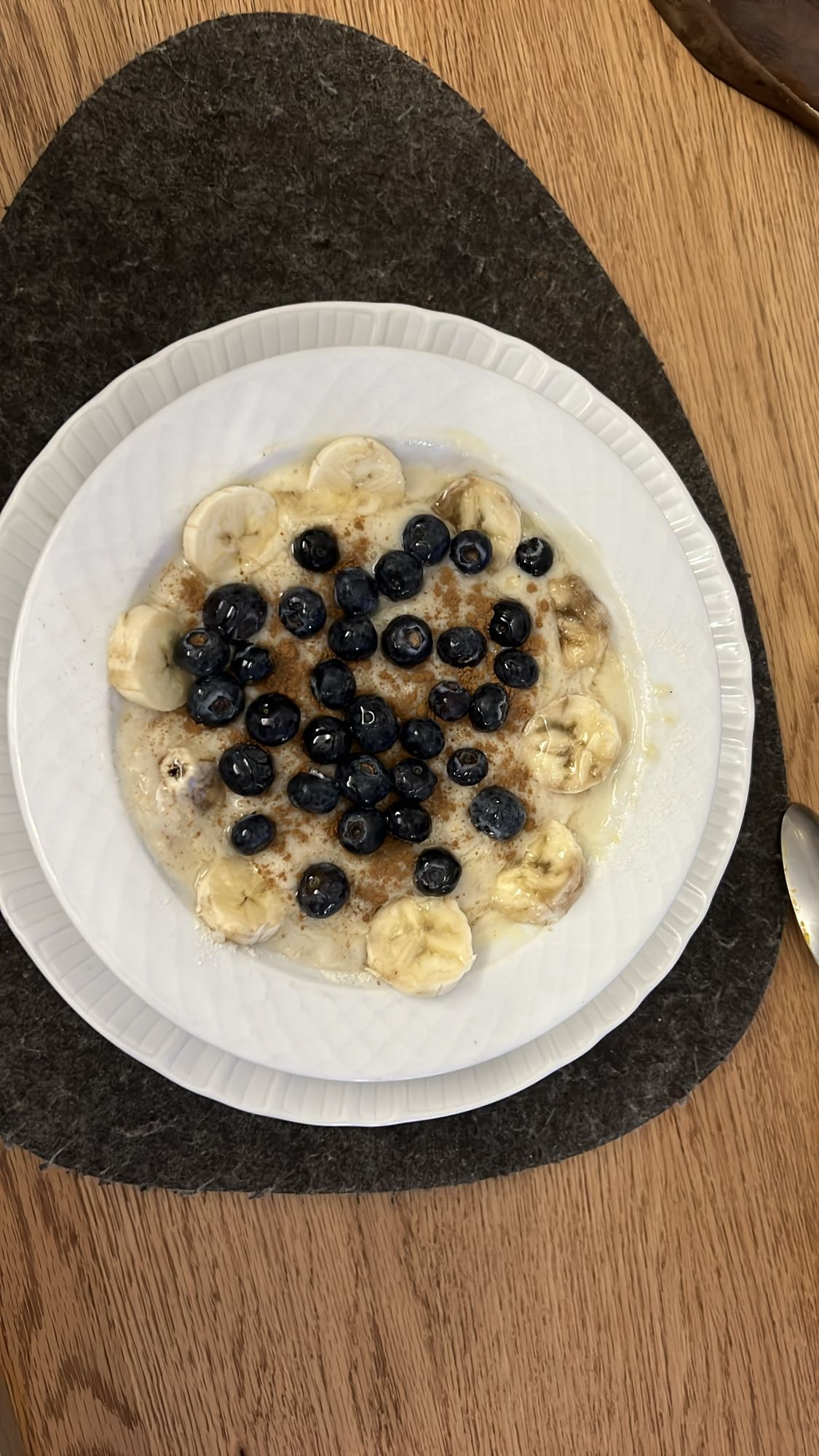 Porridge con frutta