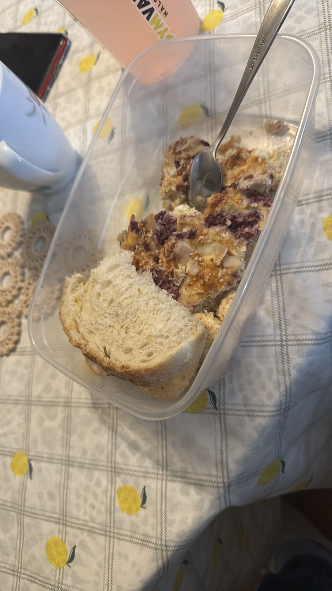 Bärpaj med bröd