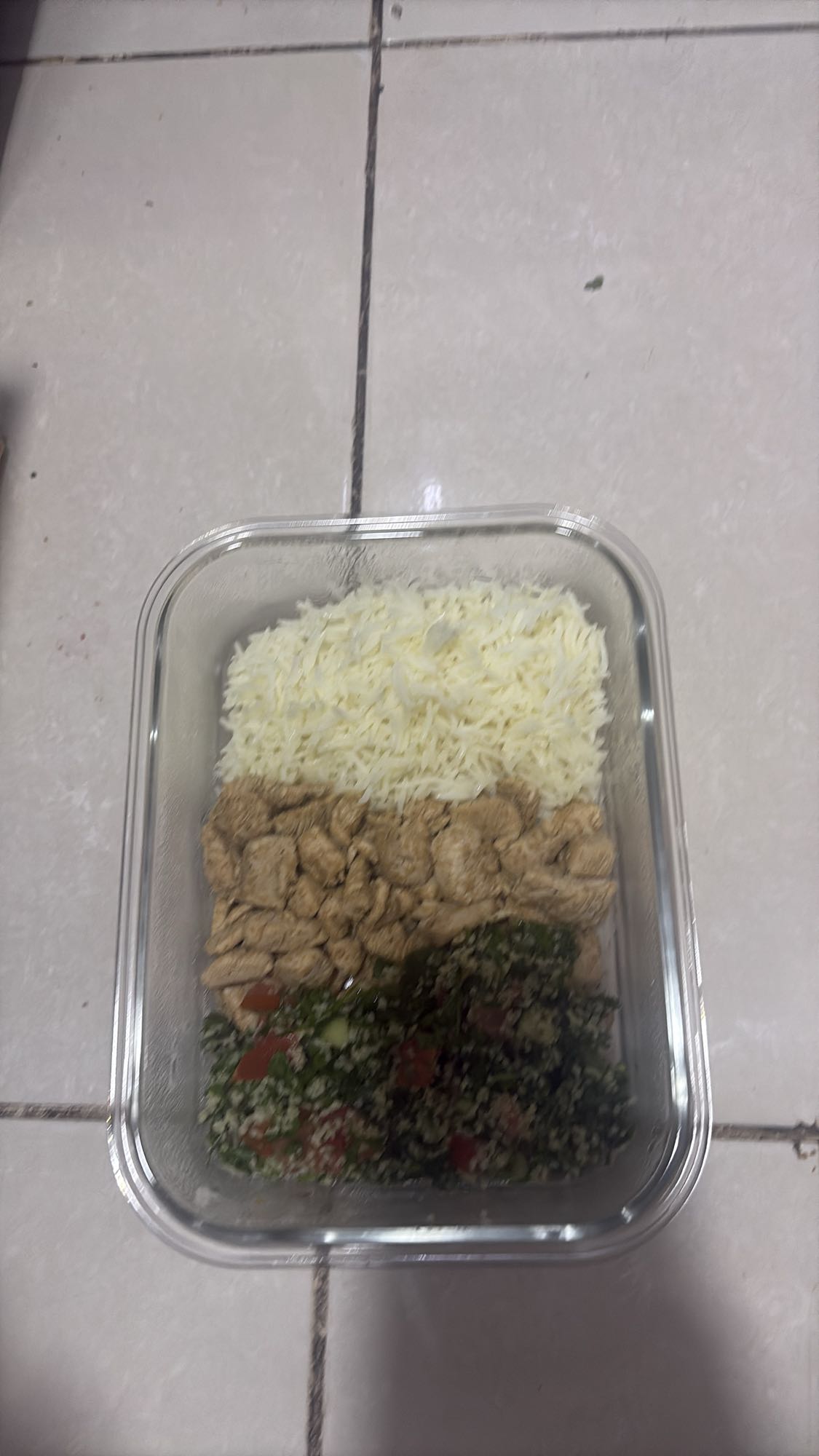 أرز ودجاج وتبولة