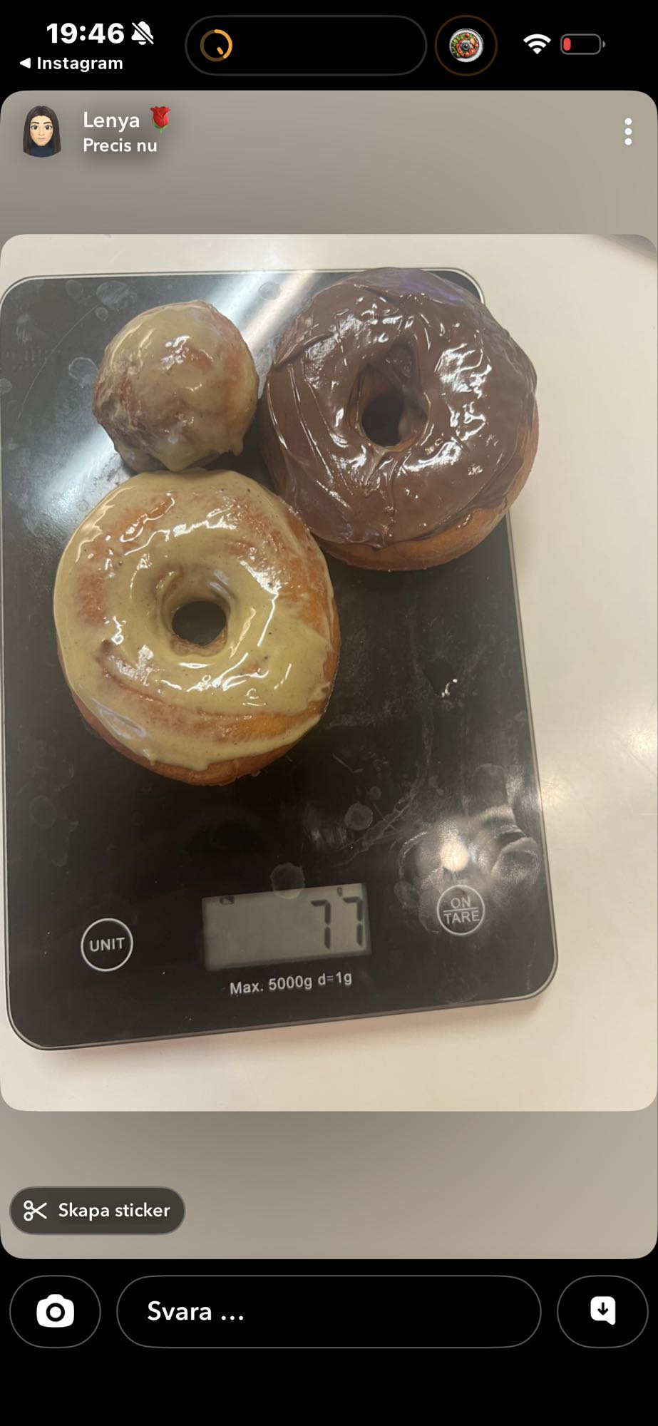 Munkar och donut