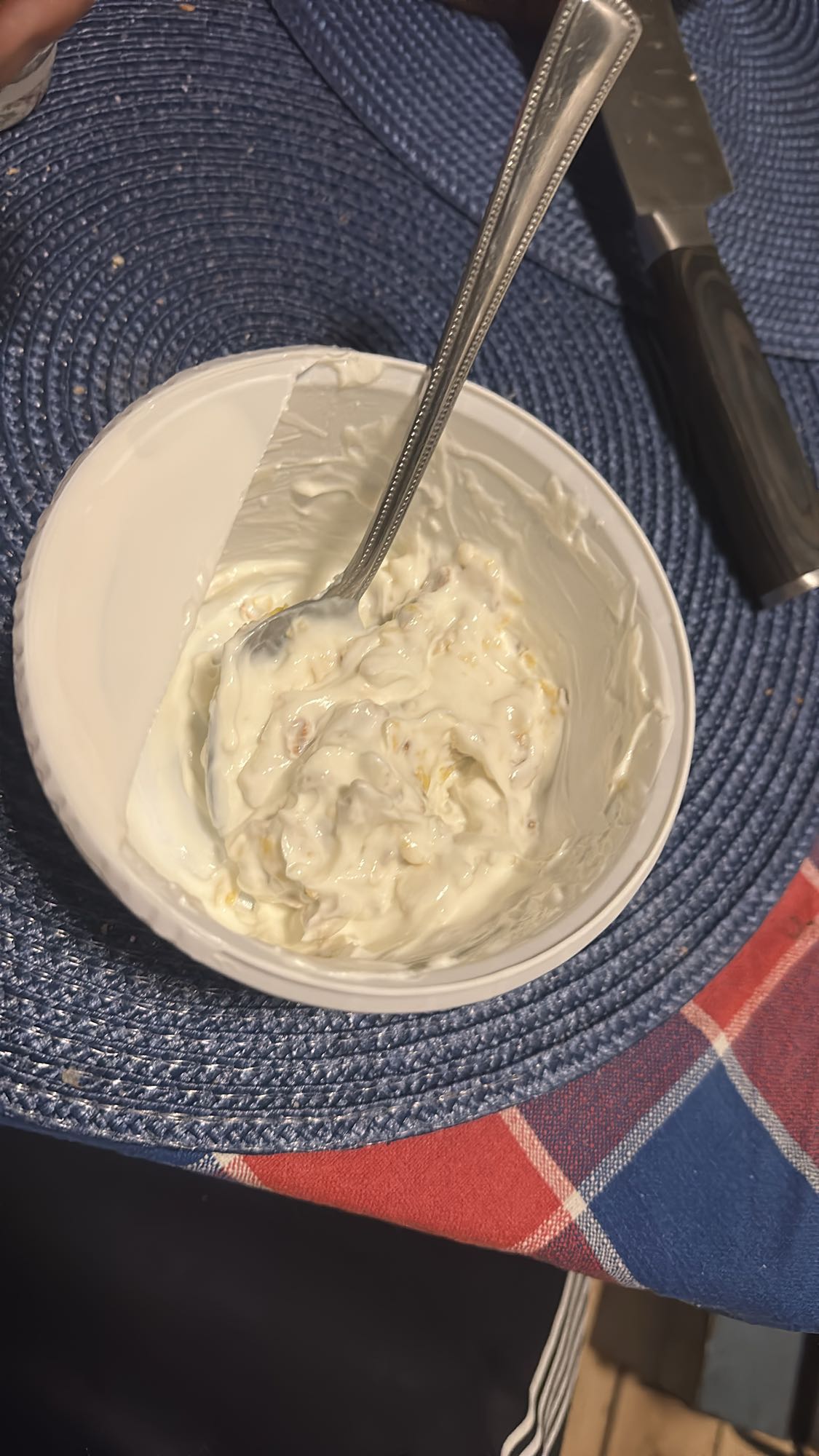 Yoghurt med müsli