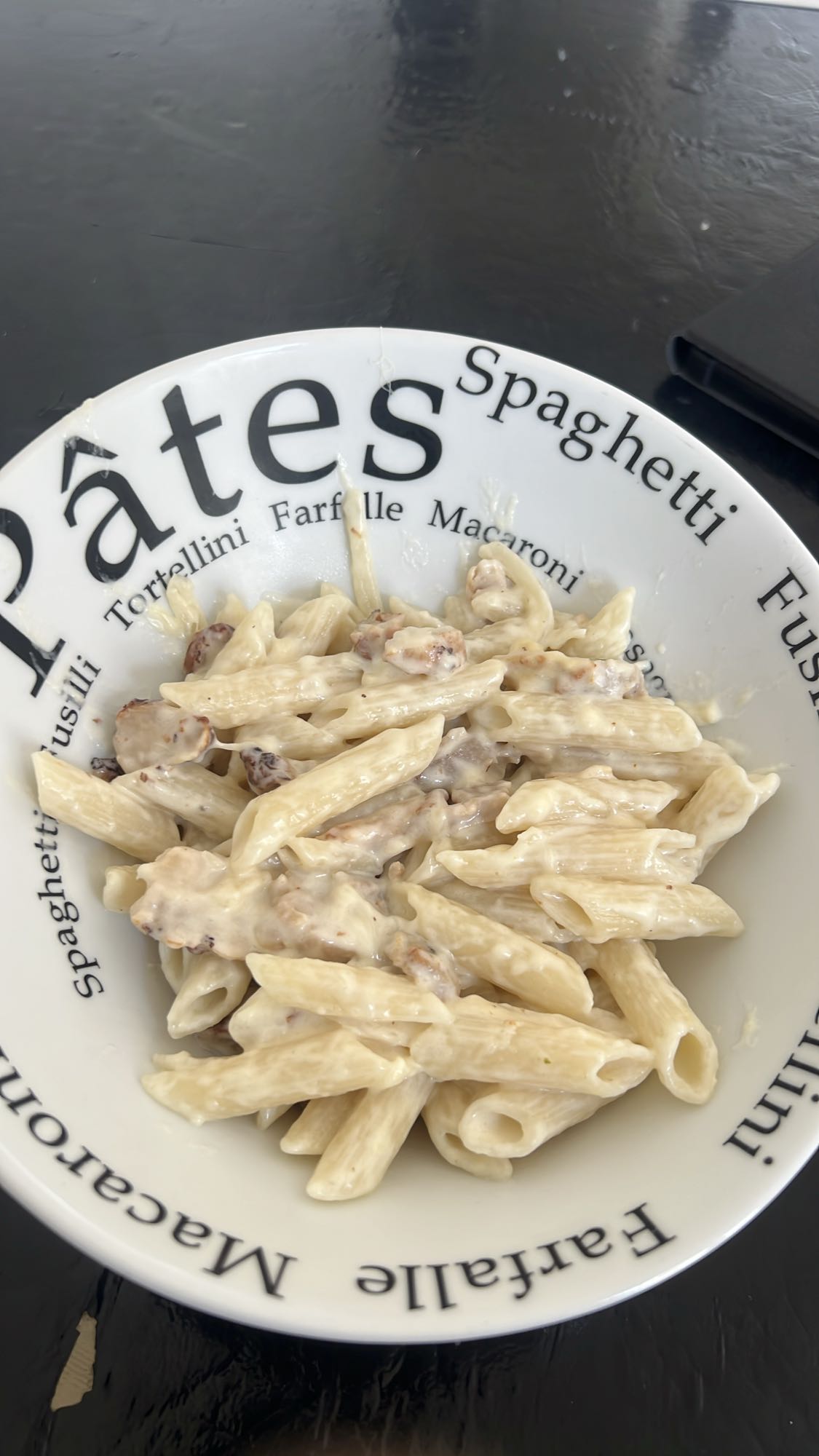 Pennes crémeuses au poulet