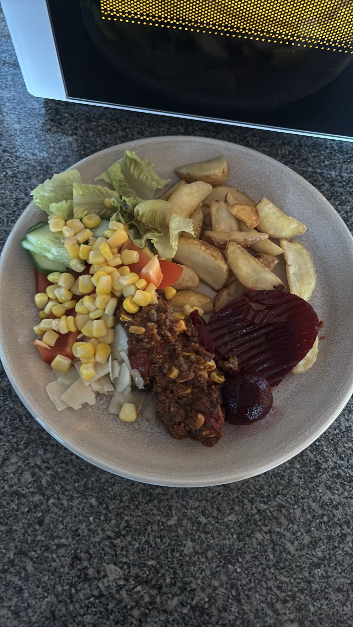 Köttfärslimpa med klyftor