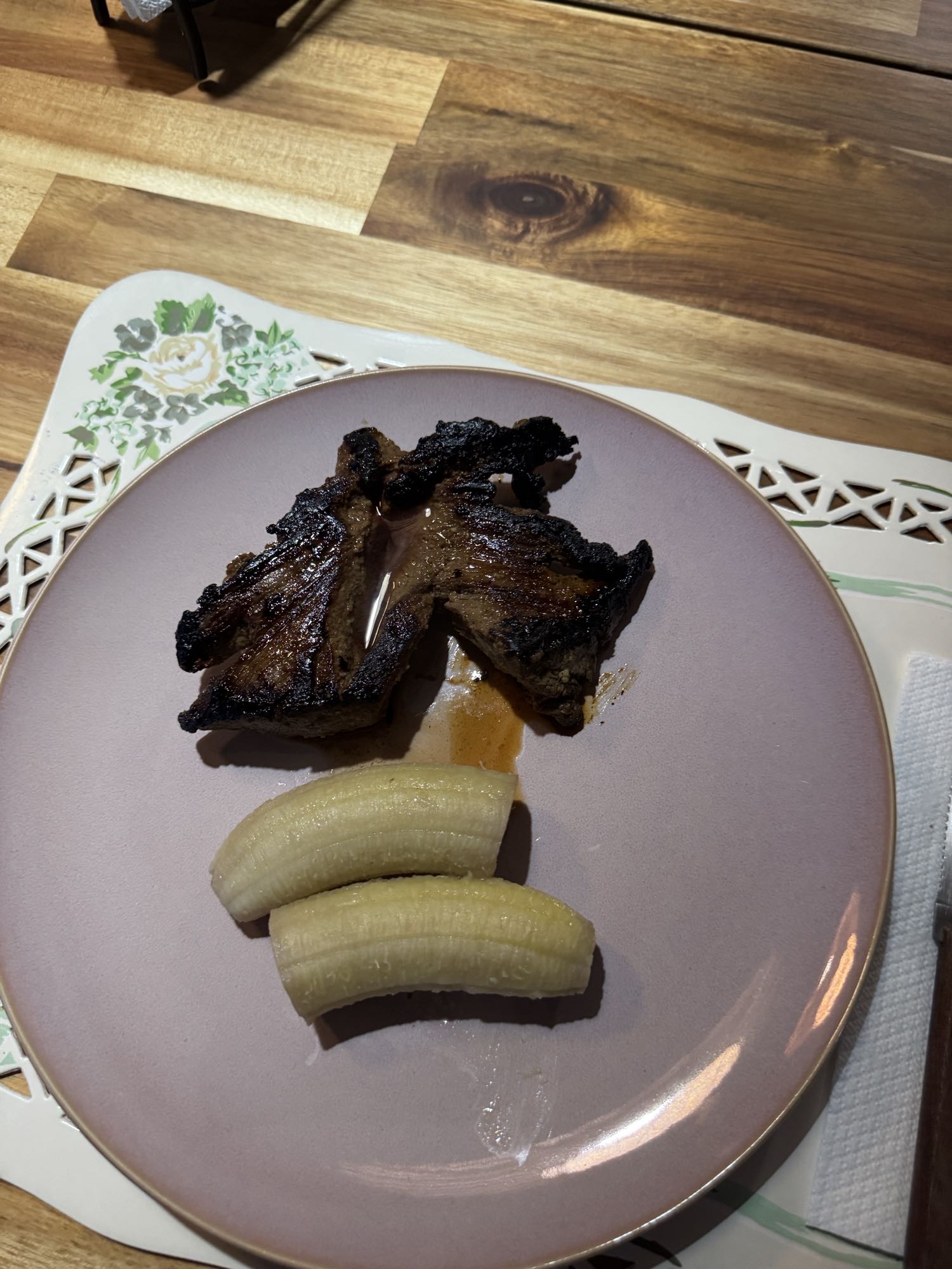 carne asada con plátano