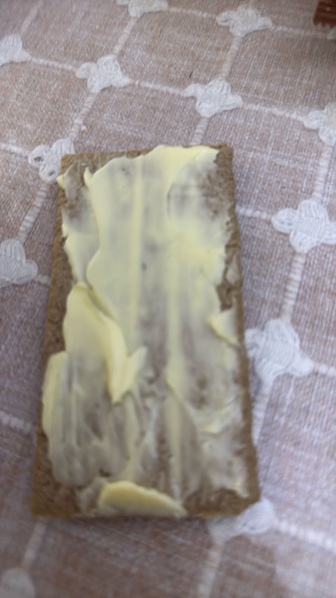 Хлебец с маслом