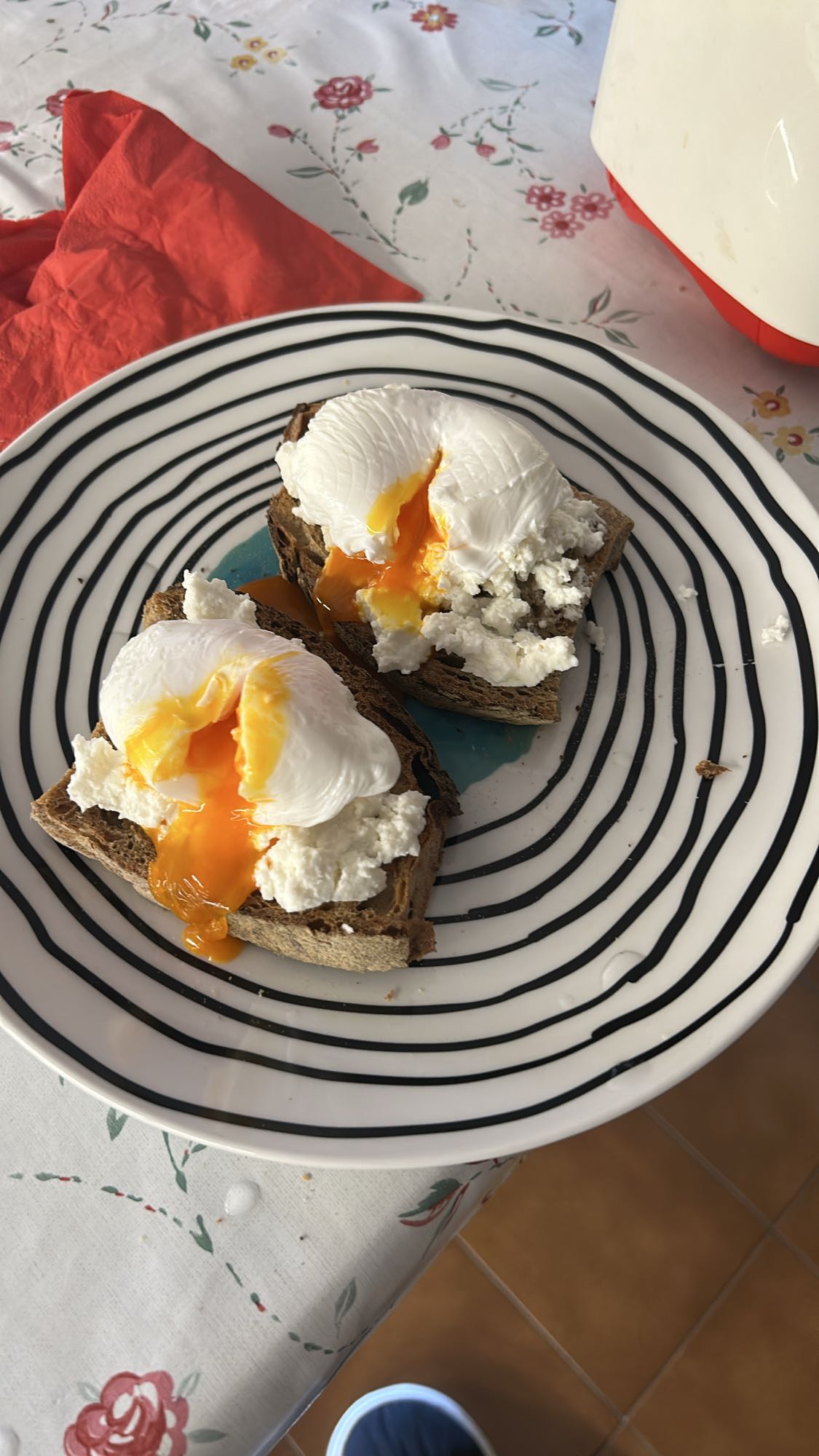 Pane uova e ricotta