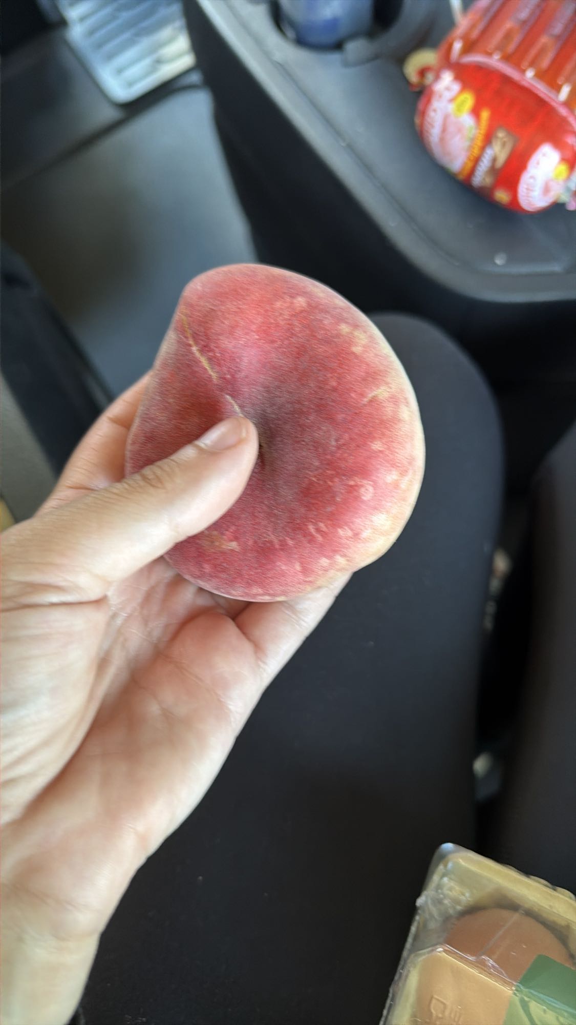 Piersică plată