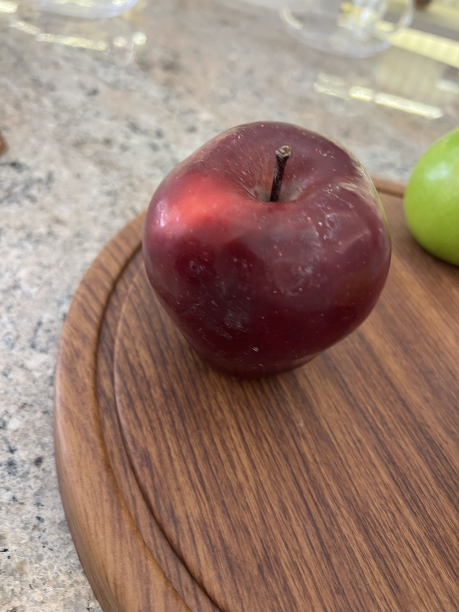 Red Apple