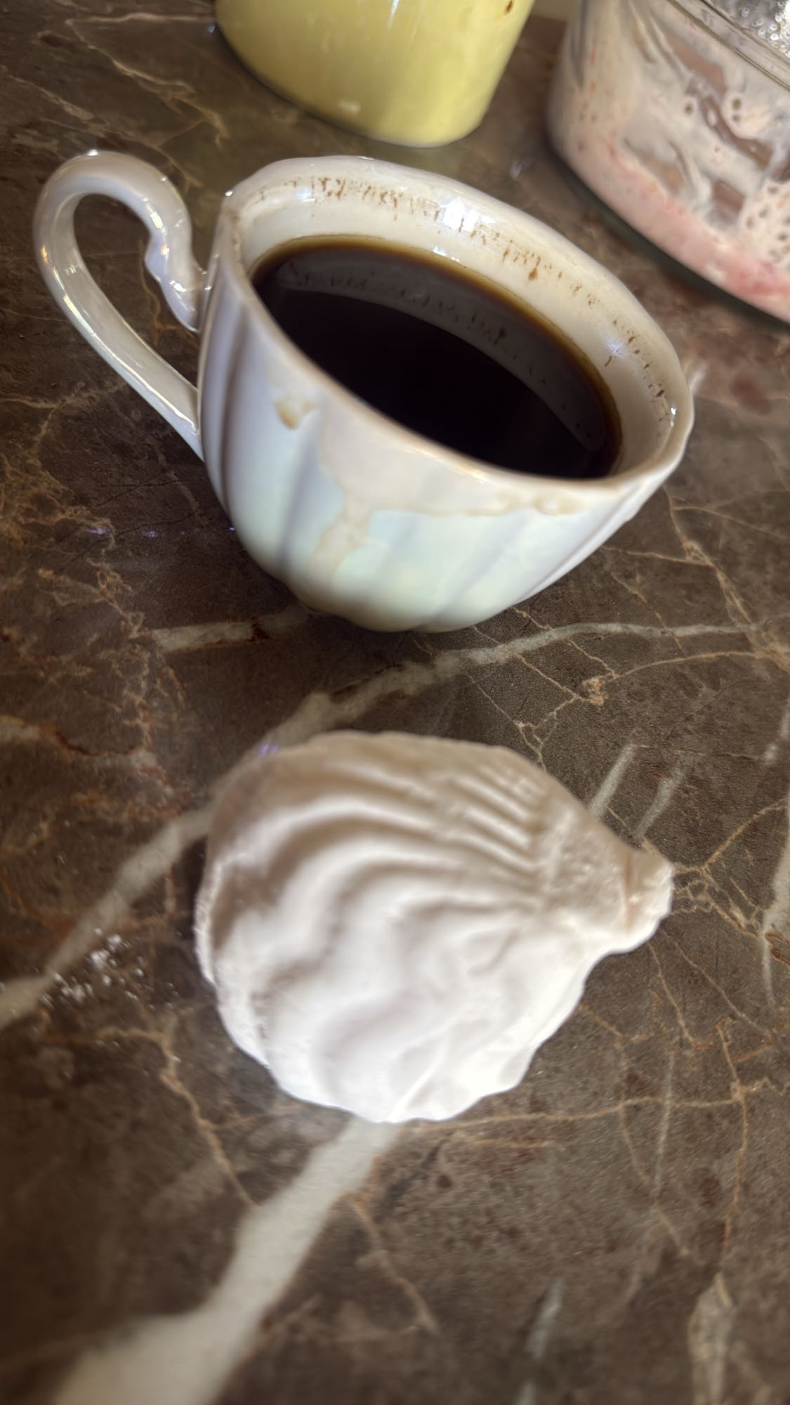 Coffee and Meringue