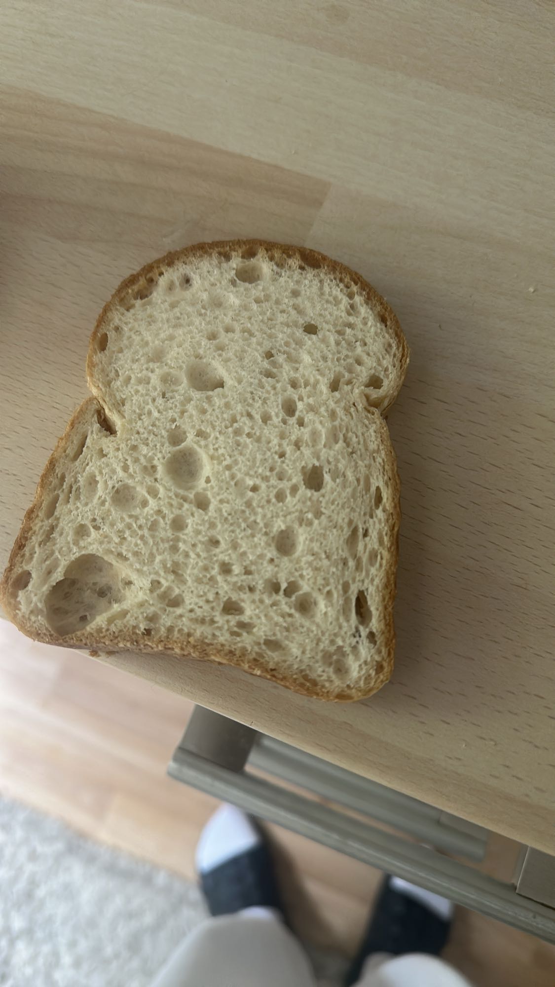 Beyaz ekmek dilimi