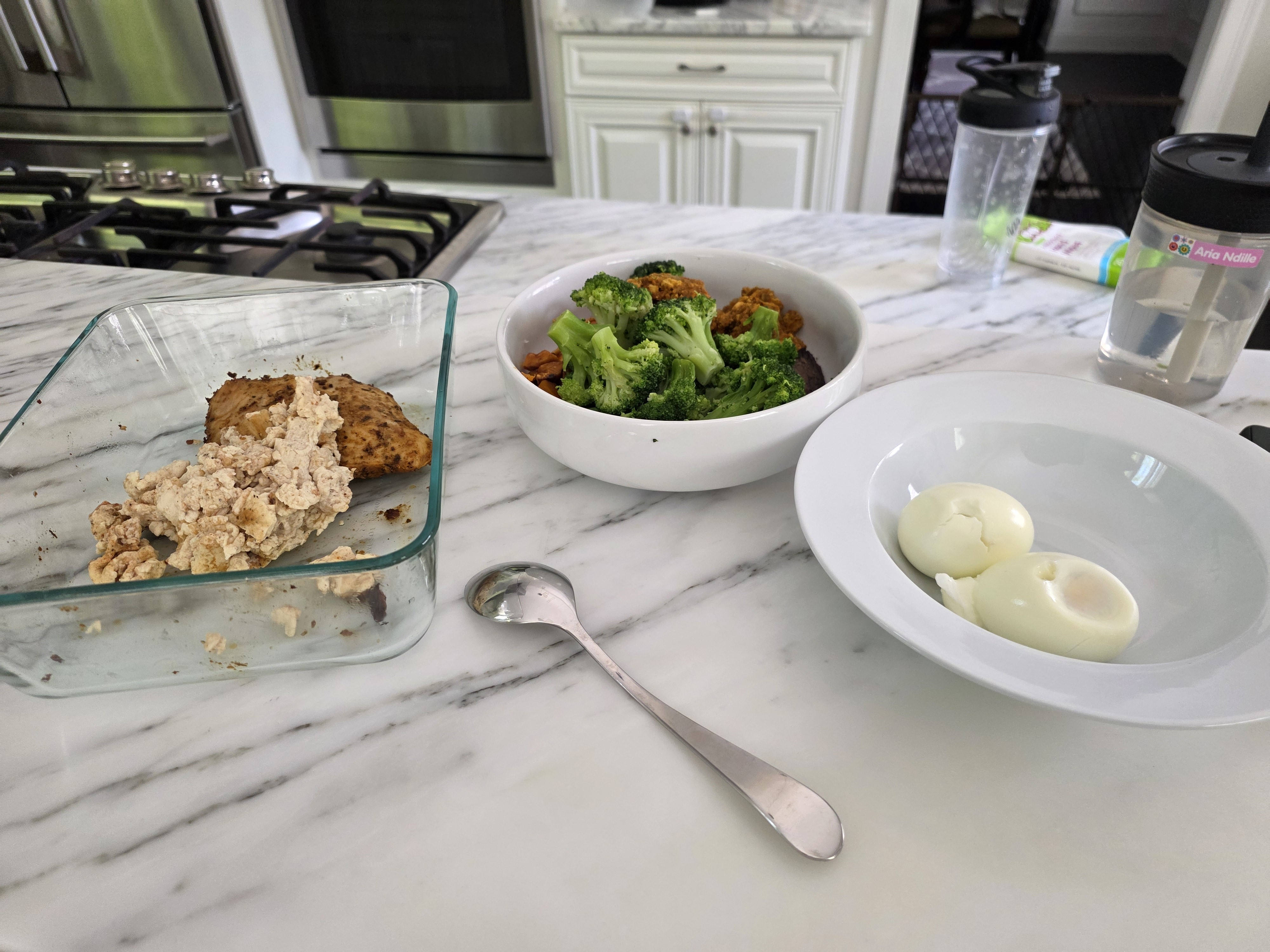 Chicken Eggs Broccoli Bowl