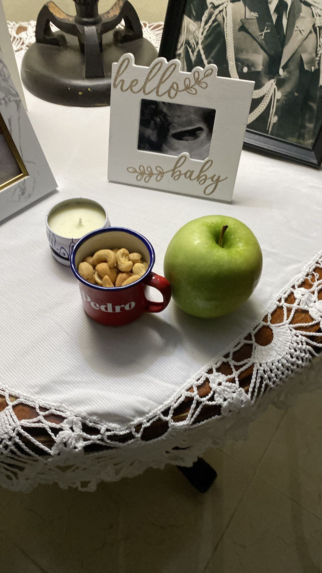 manzana con anacardos
