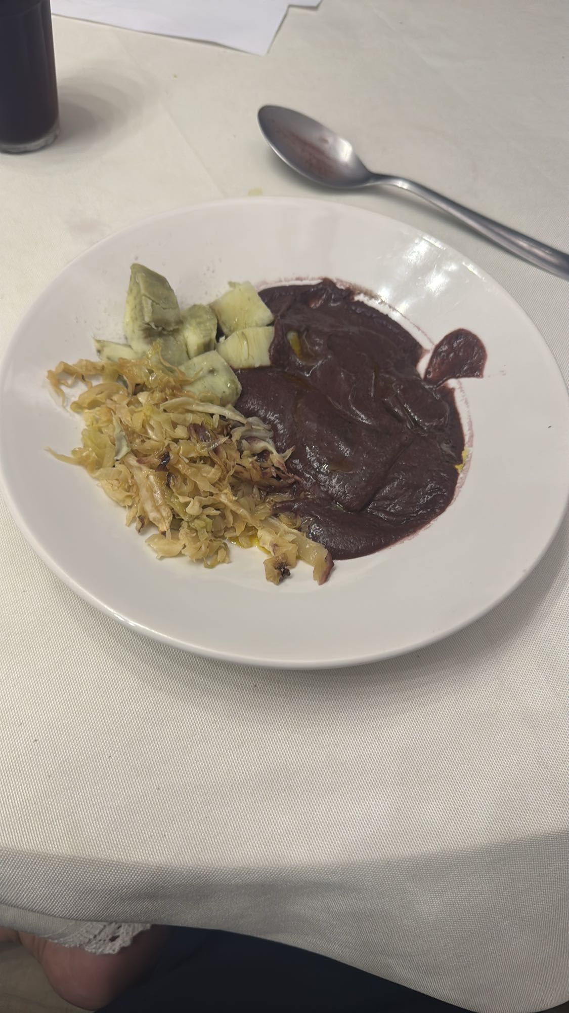 Açaí com abacate e repolho