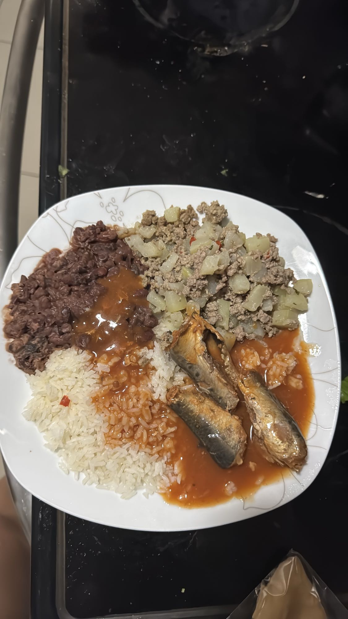 arroz con sardinas
