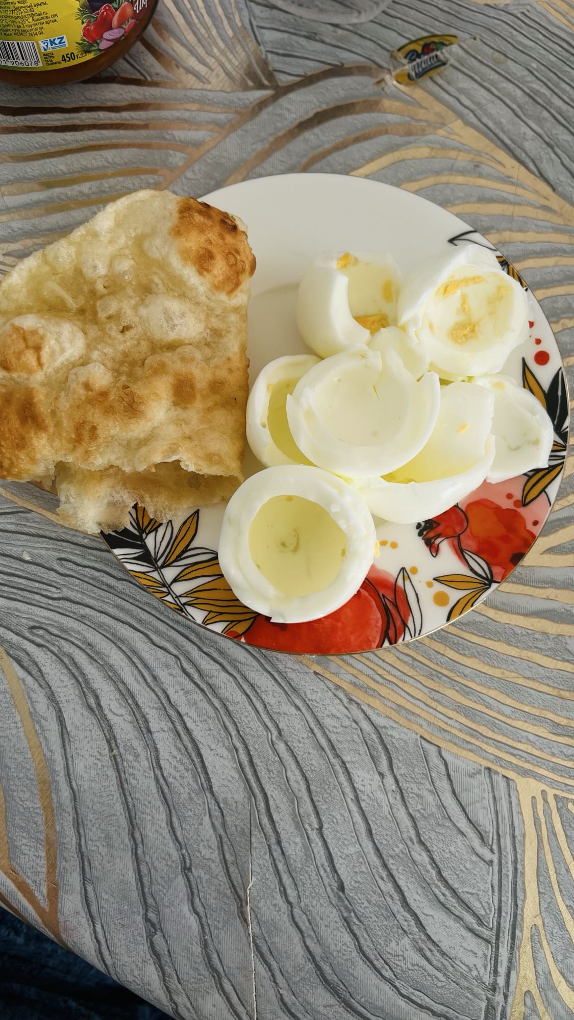 Яйца с лепешкой