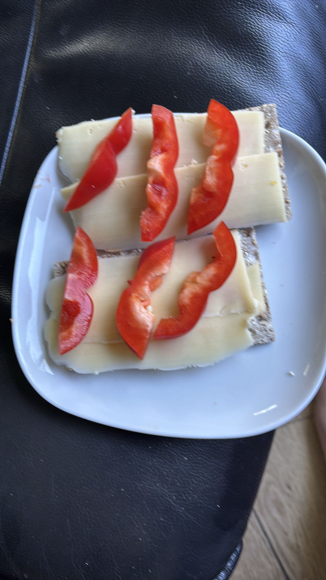 Knekkebrød med ost