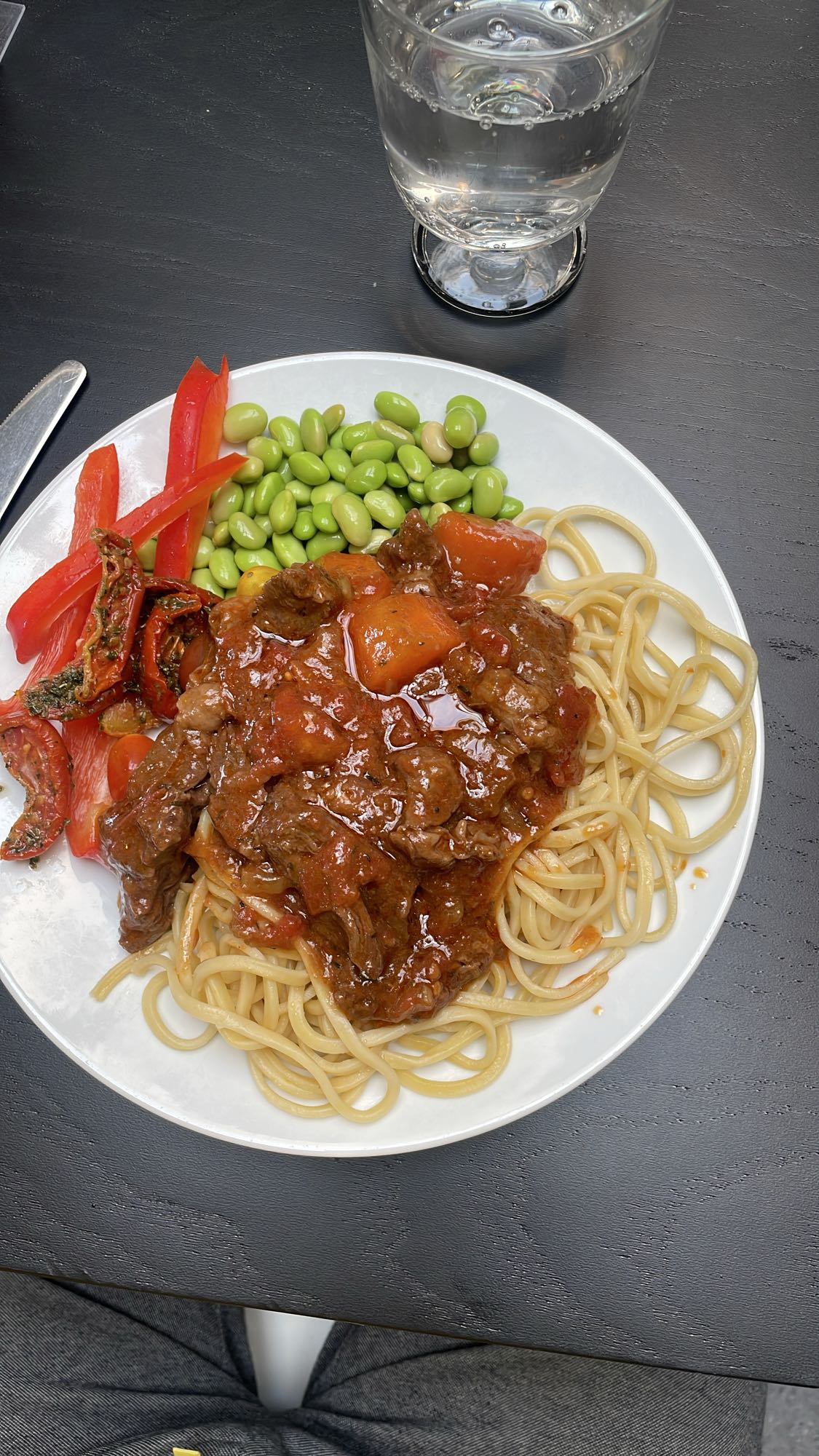 Pasta med nötgryta