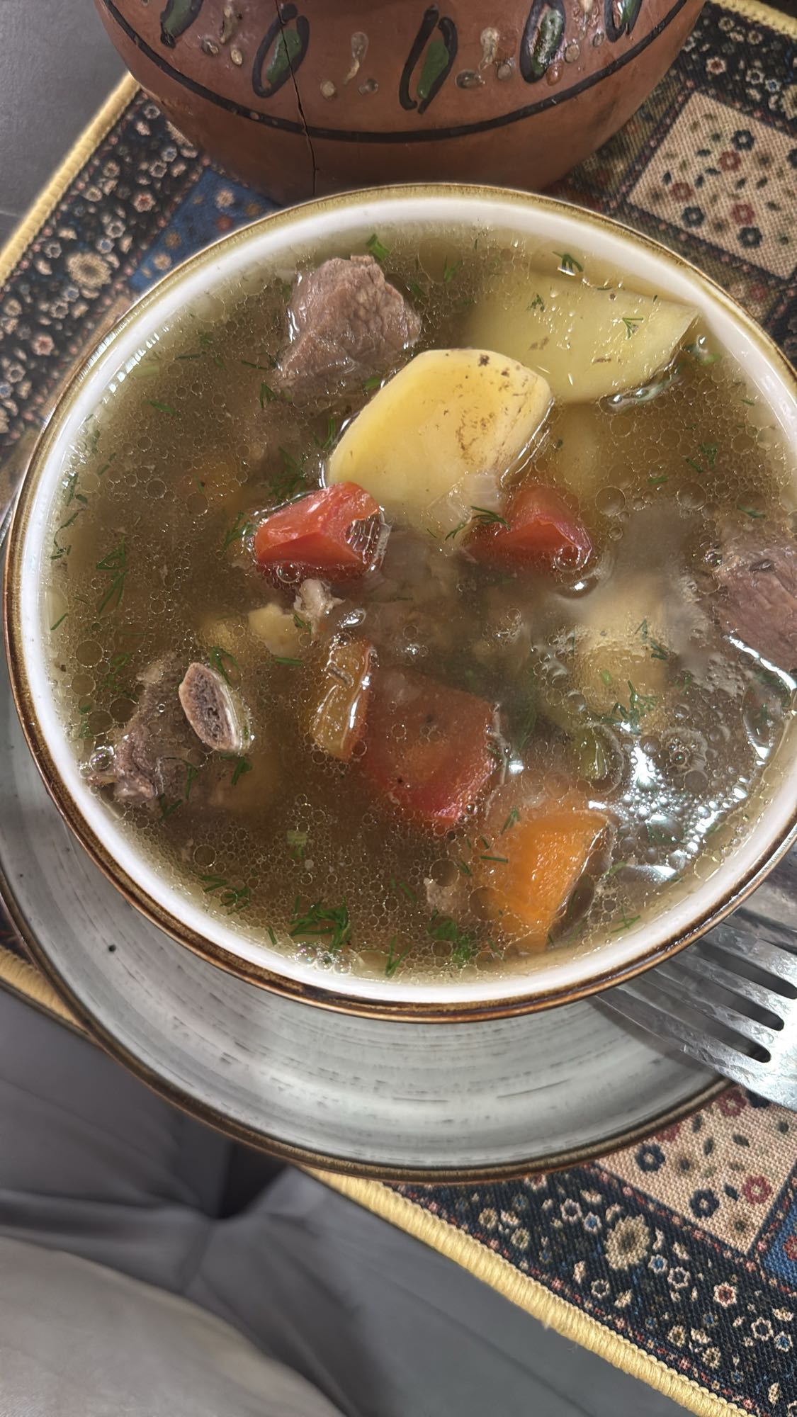 Мясной суп с овощами