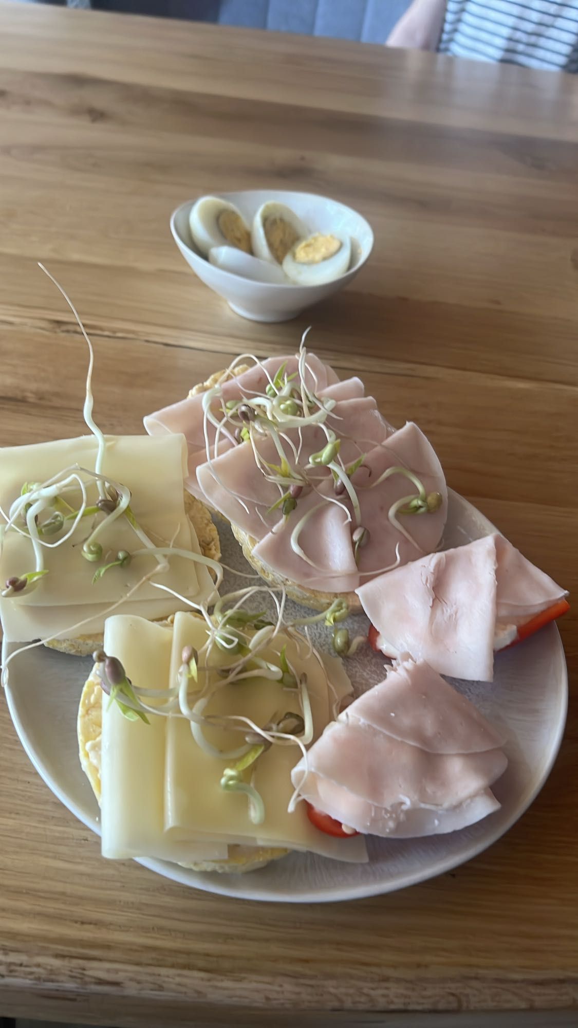 Belegte Brote mit Ei