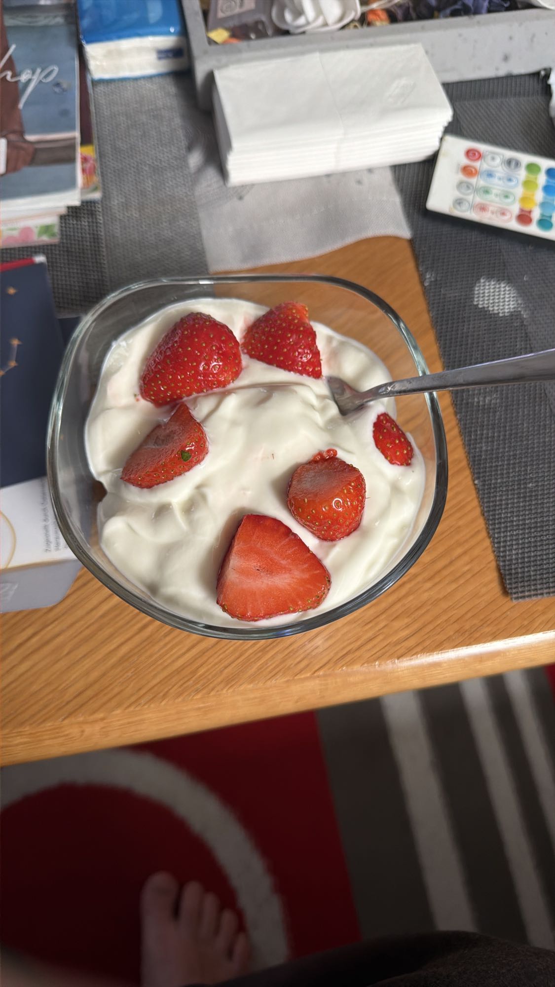 Joghurt mit Erdbeeren