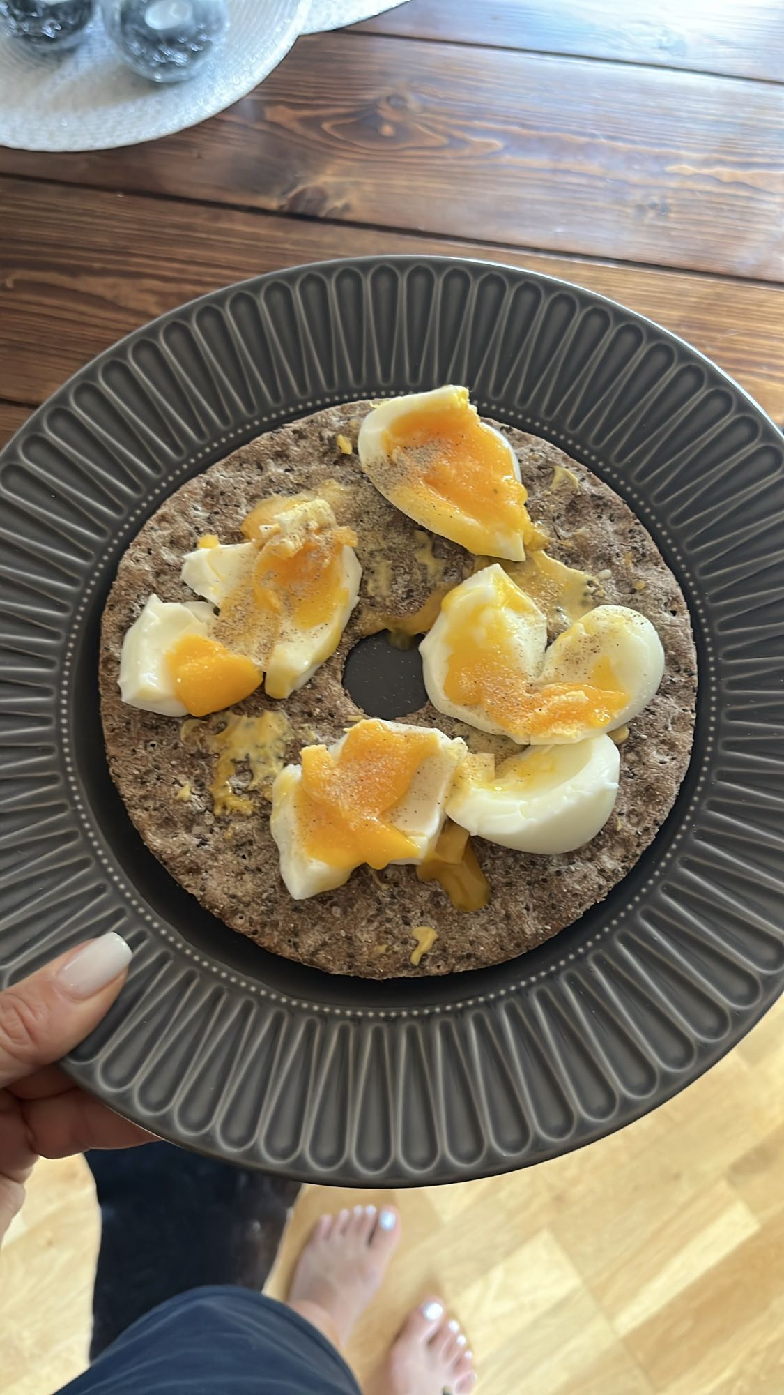 Knäckebröd med ägg