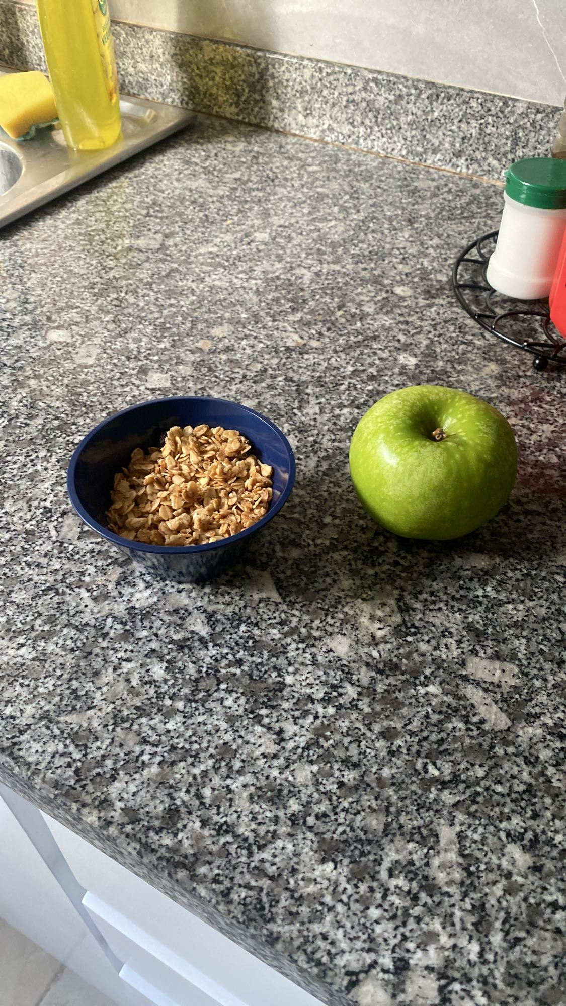 granola con manzana