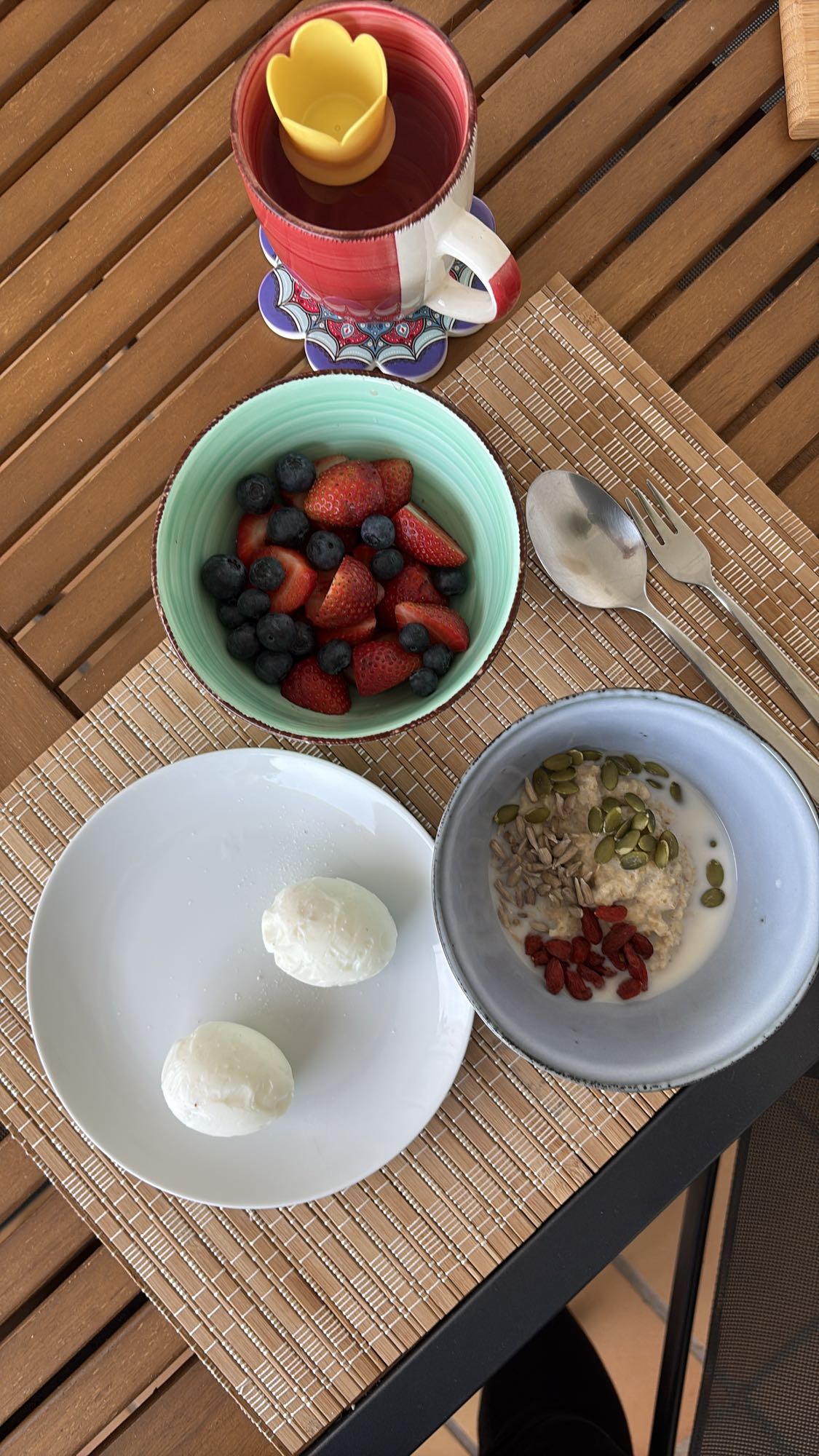 Oats Eggs and Berries