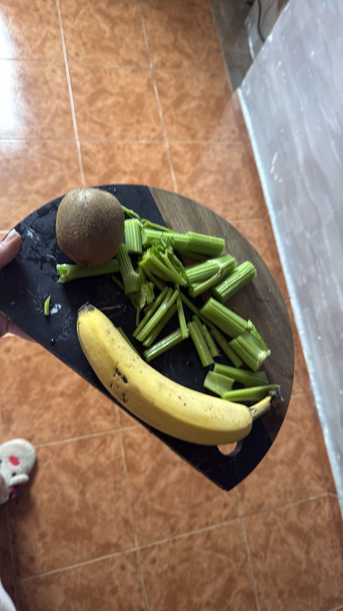 Banana Kiwi Celery