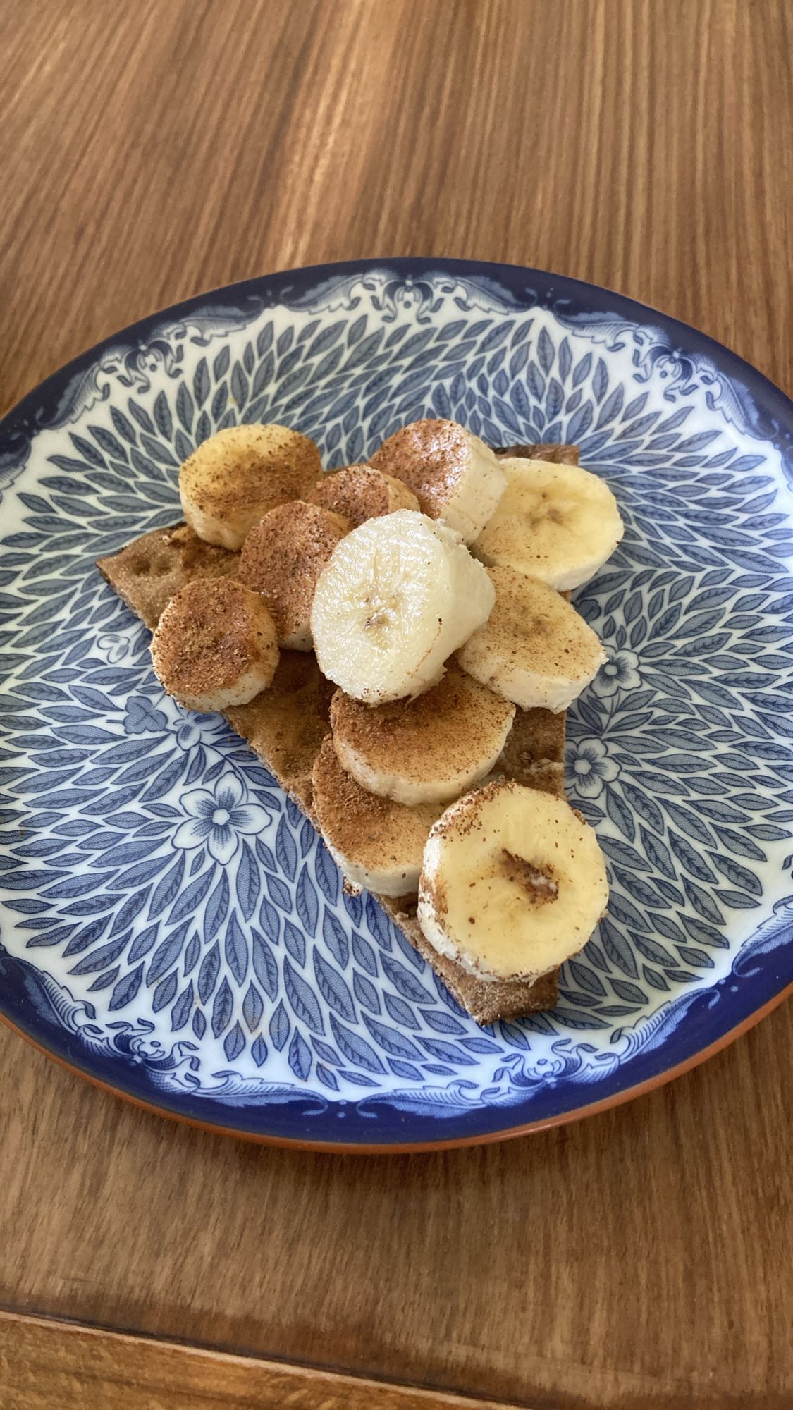 Knäcke med banan