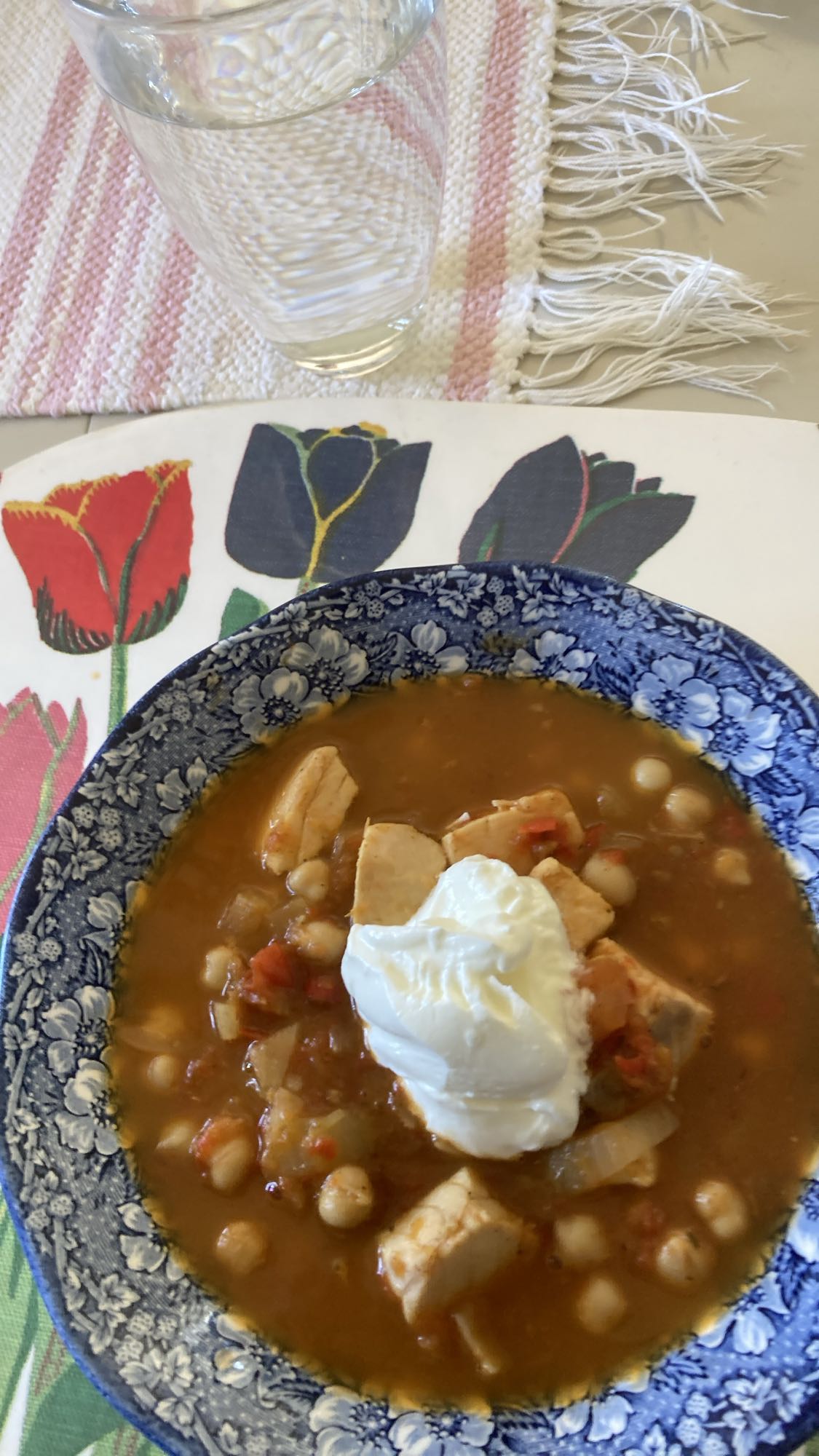 Kycklinggryta med kikärtor
