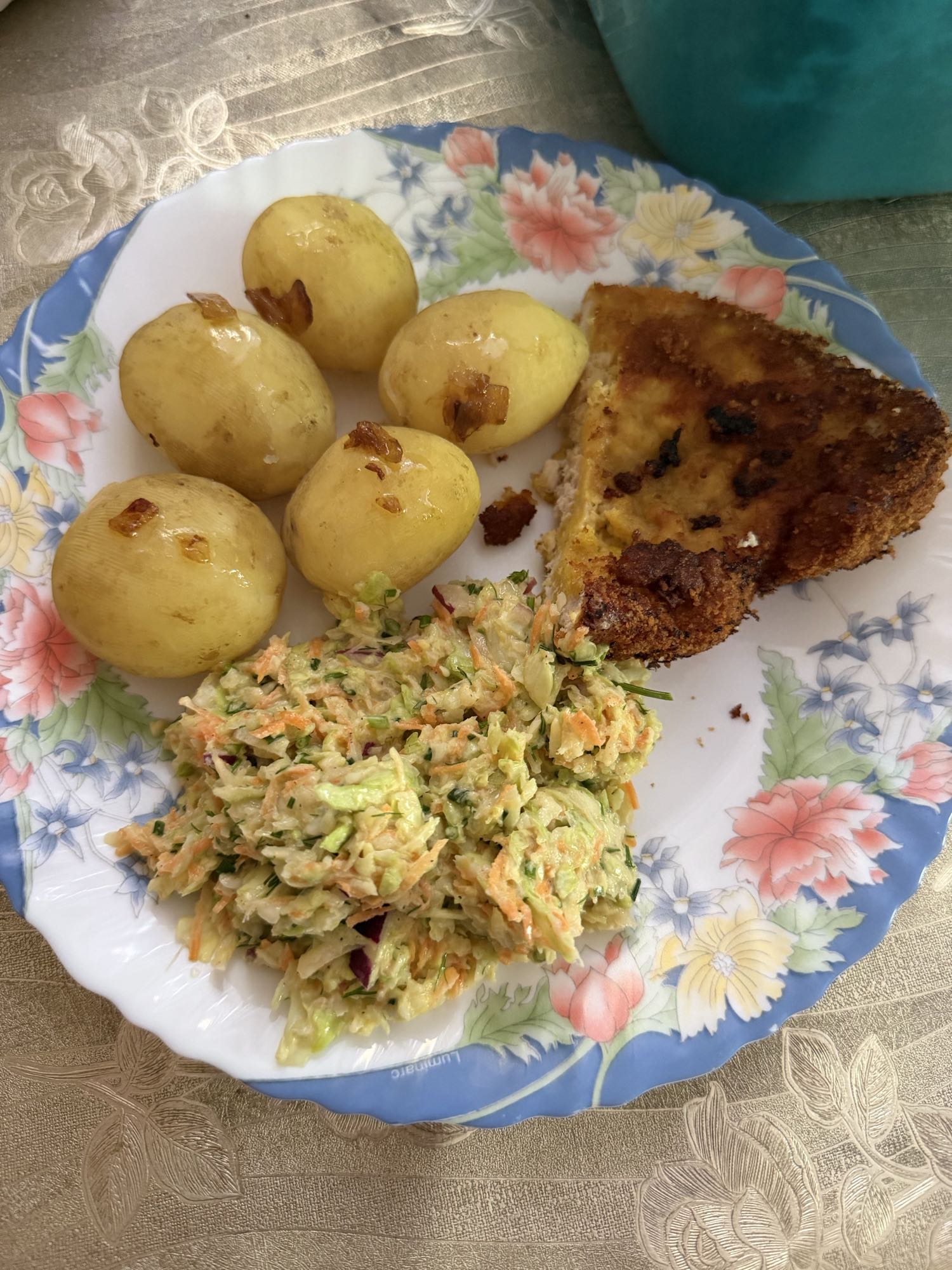 Kotlet z ziemniakami