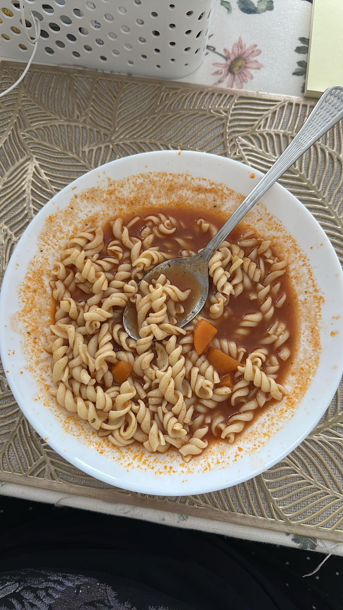 Zupa pomidorowa z makaronem