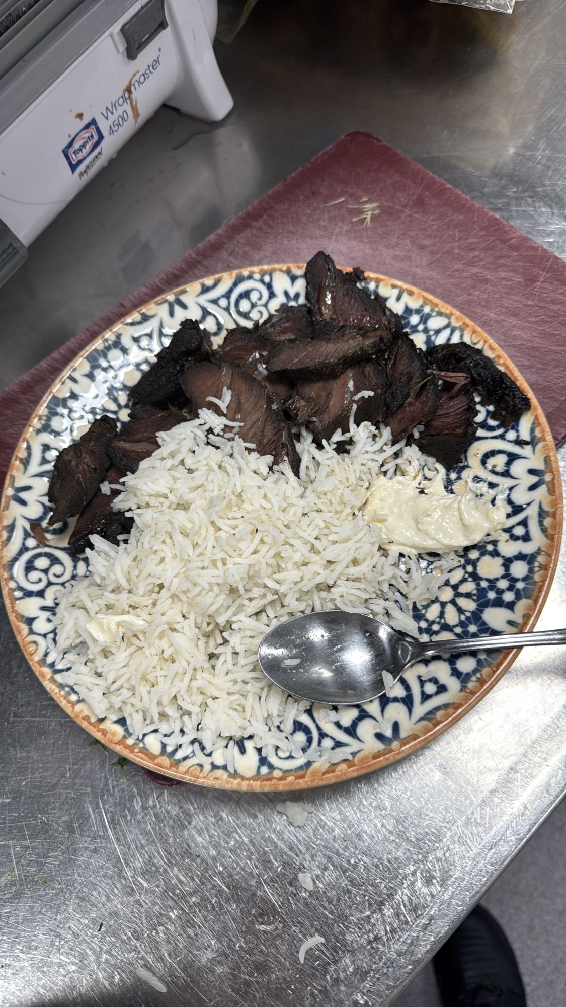 Ris med grillat kött