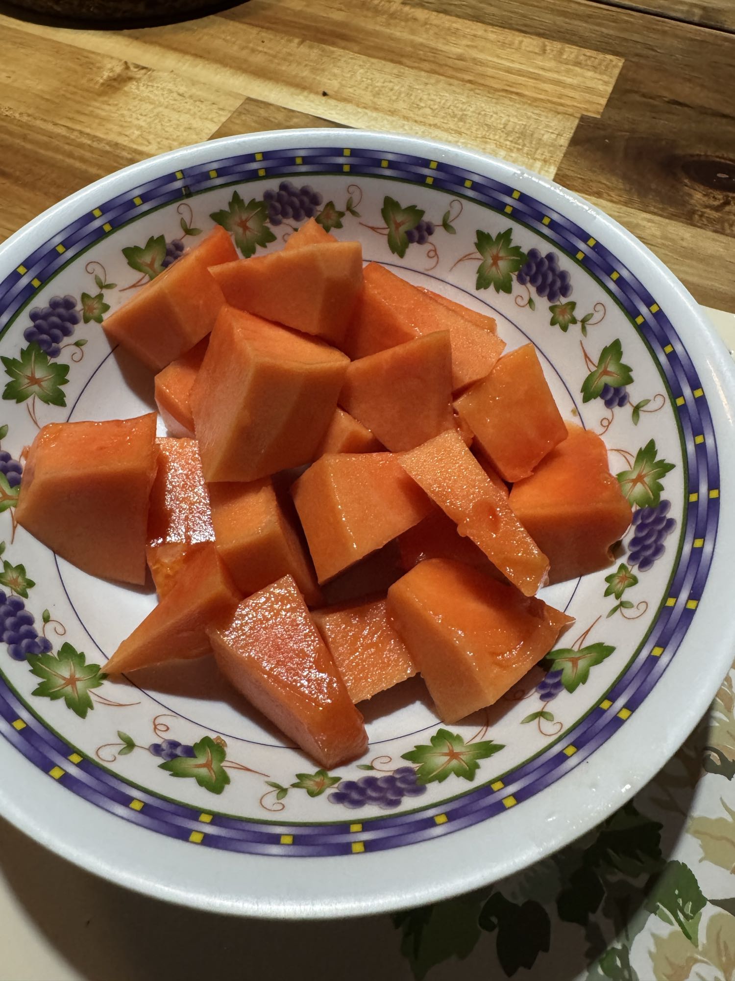 papaya en cubos