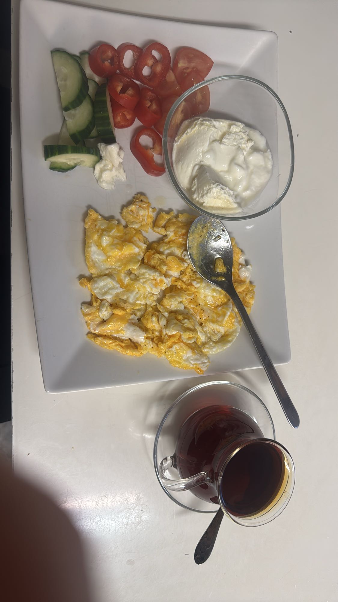 Äggröra med yoghurt
