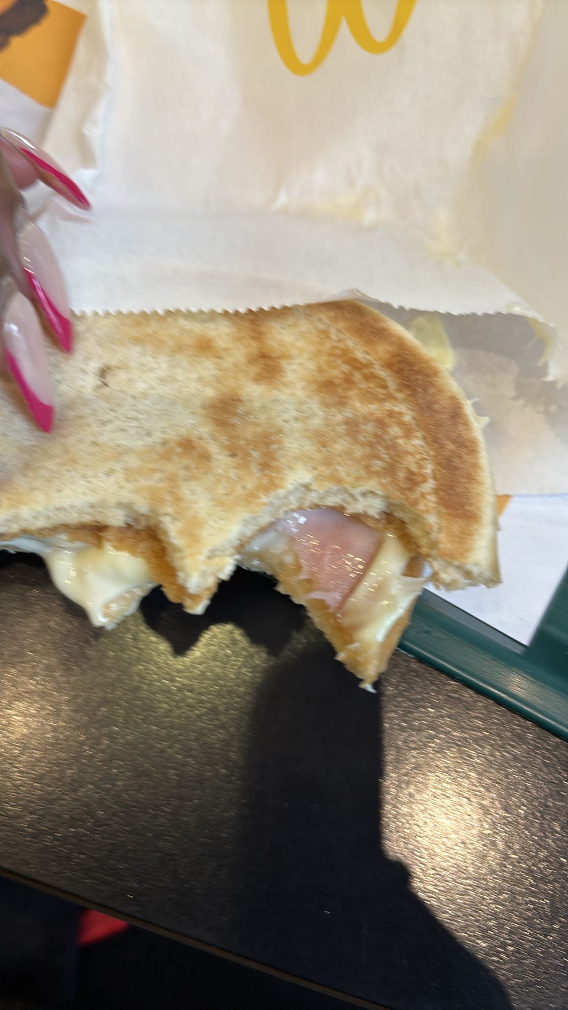 Toast med skinka ost